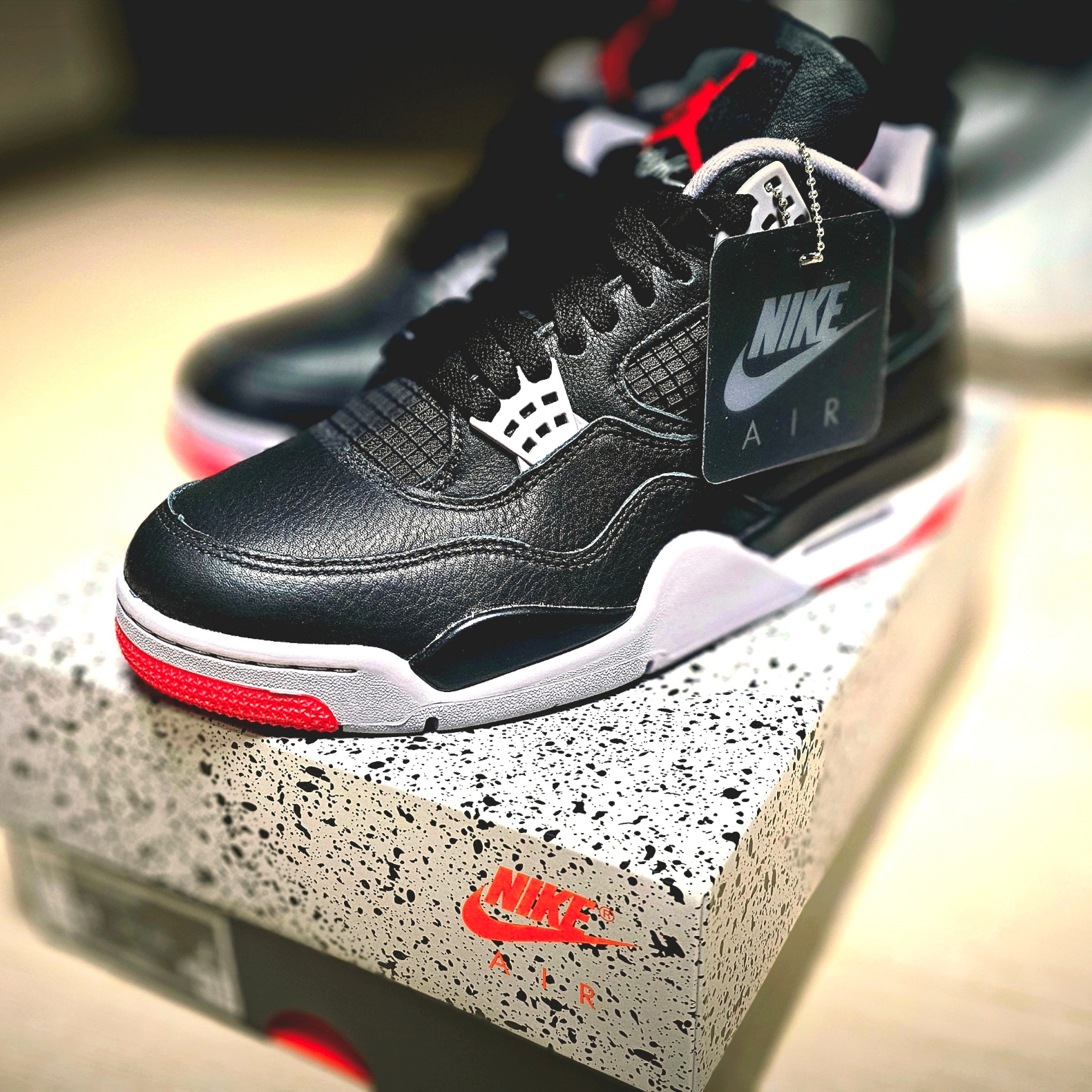 Jordan 4 Retro Bred Reimagined 착용 스타일 - 5