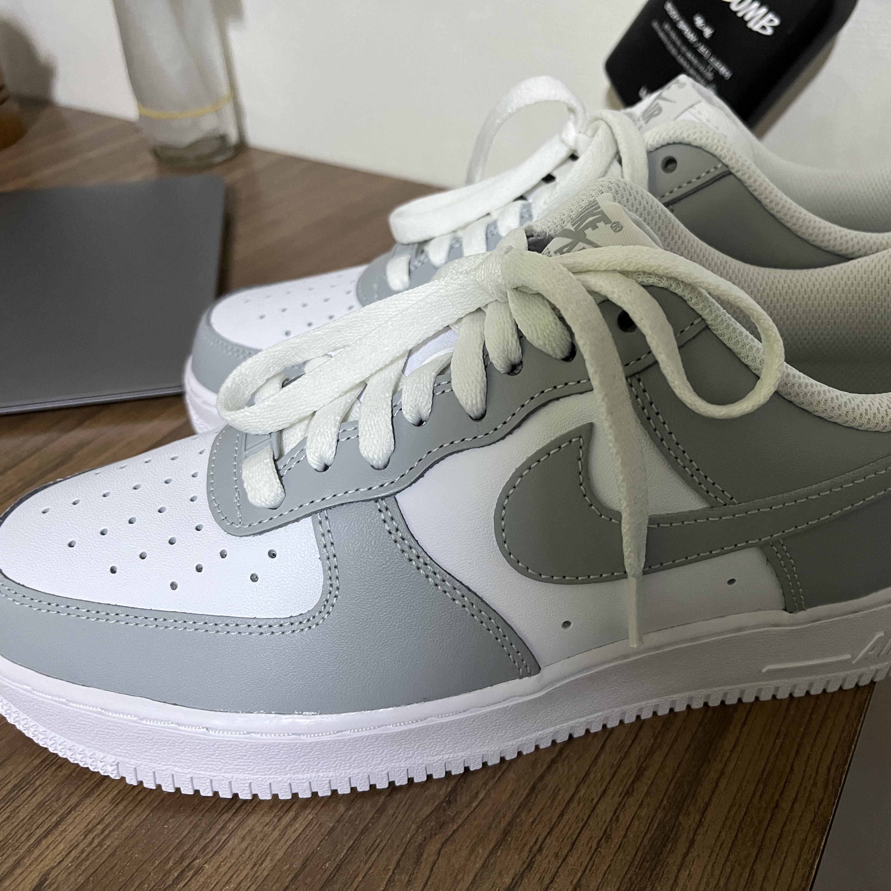 Nike Air Force 1 Low White Grey 착용 스타일 - 2