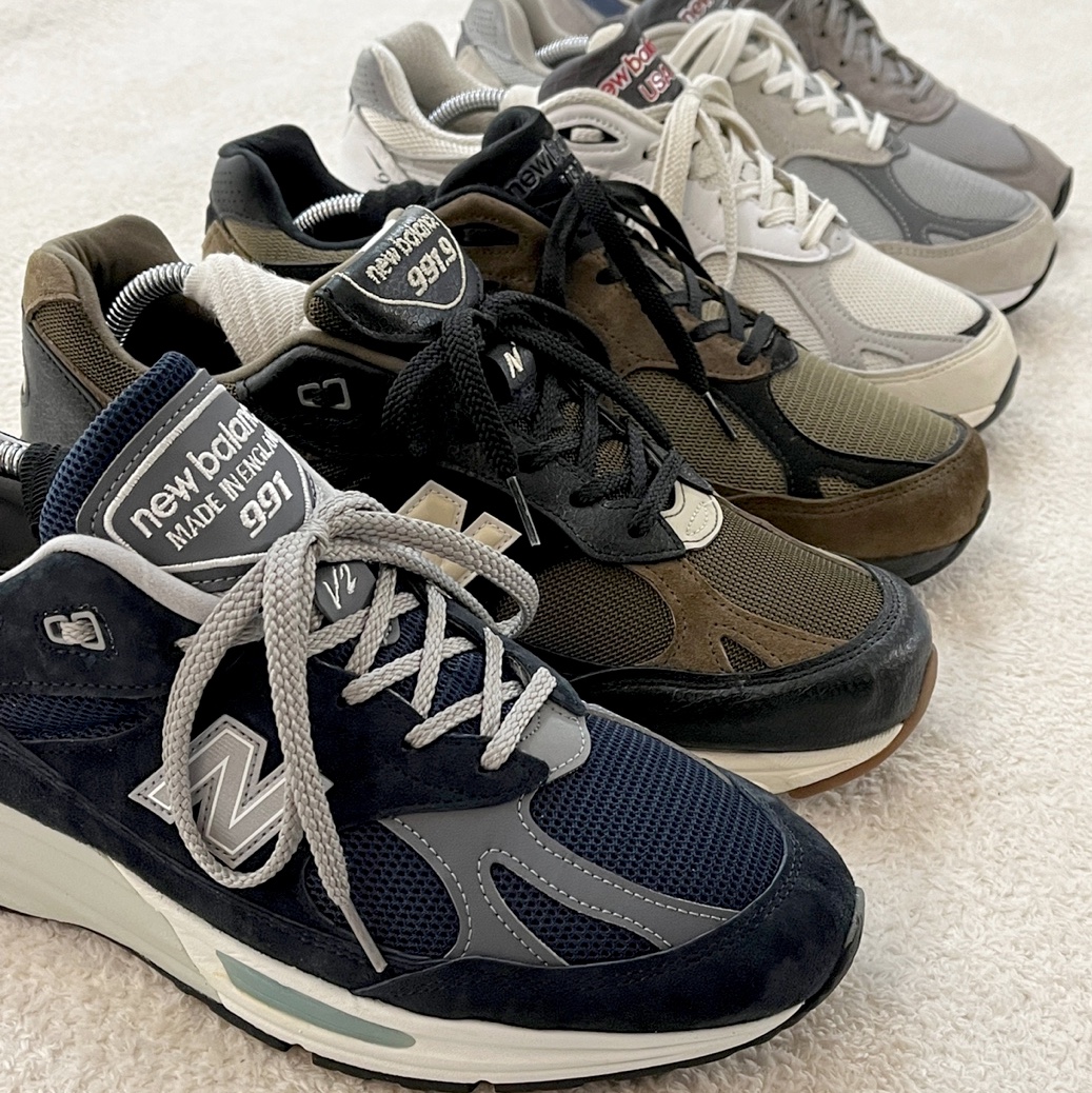 New Balance 991v2 Made in UK Dark Navy Smoked Pearl, New Balance 991.9 Made in UK Caviar & Vodka 착용 스타일 - 2
