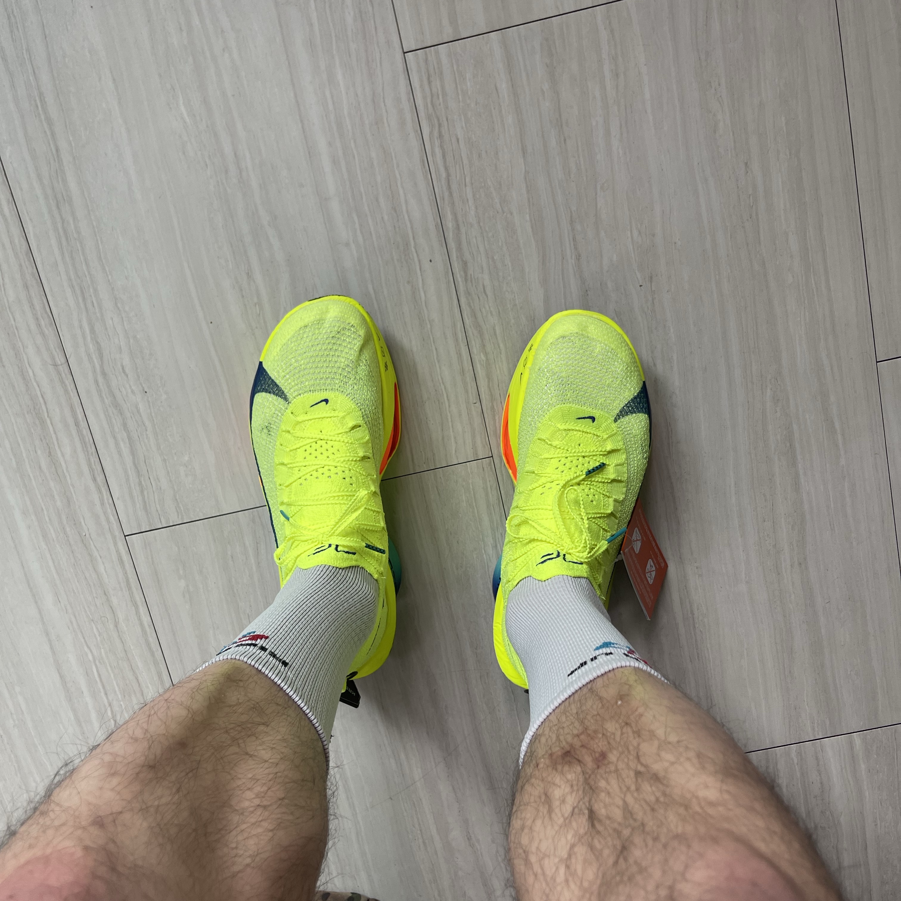 Nike Air Zoom Alphafly Next% 3 Volt 착용 스타일
