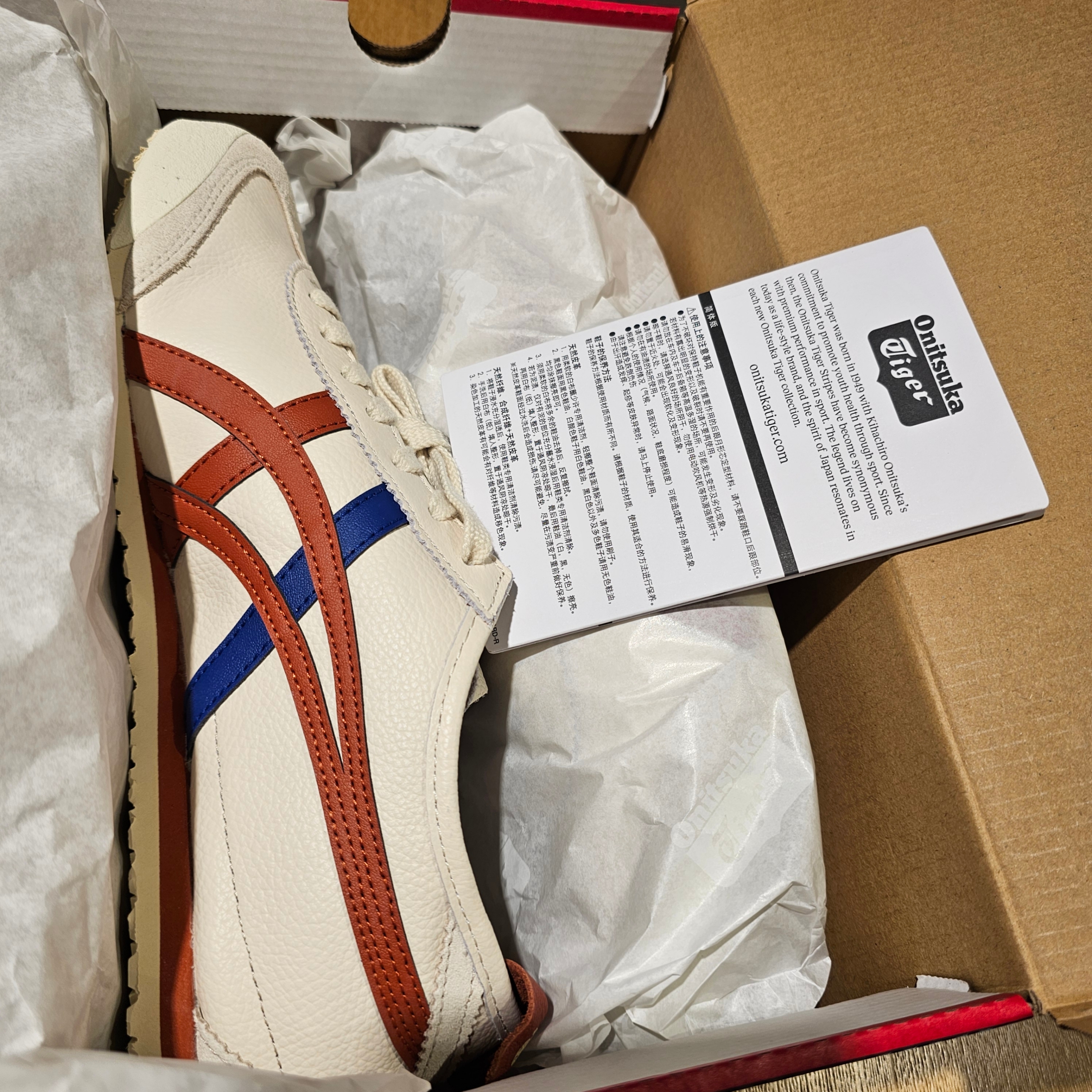 Onitsuka Tiger Mexico 66 Birch Rust Red 착용 스타일 - 1