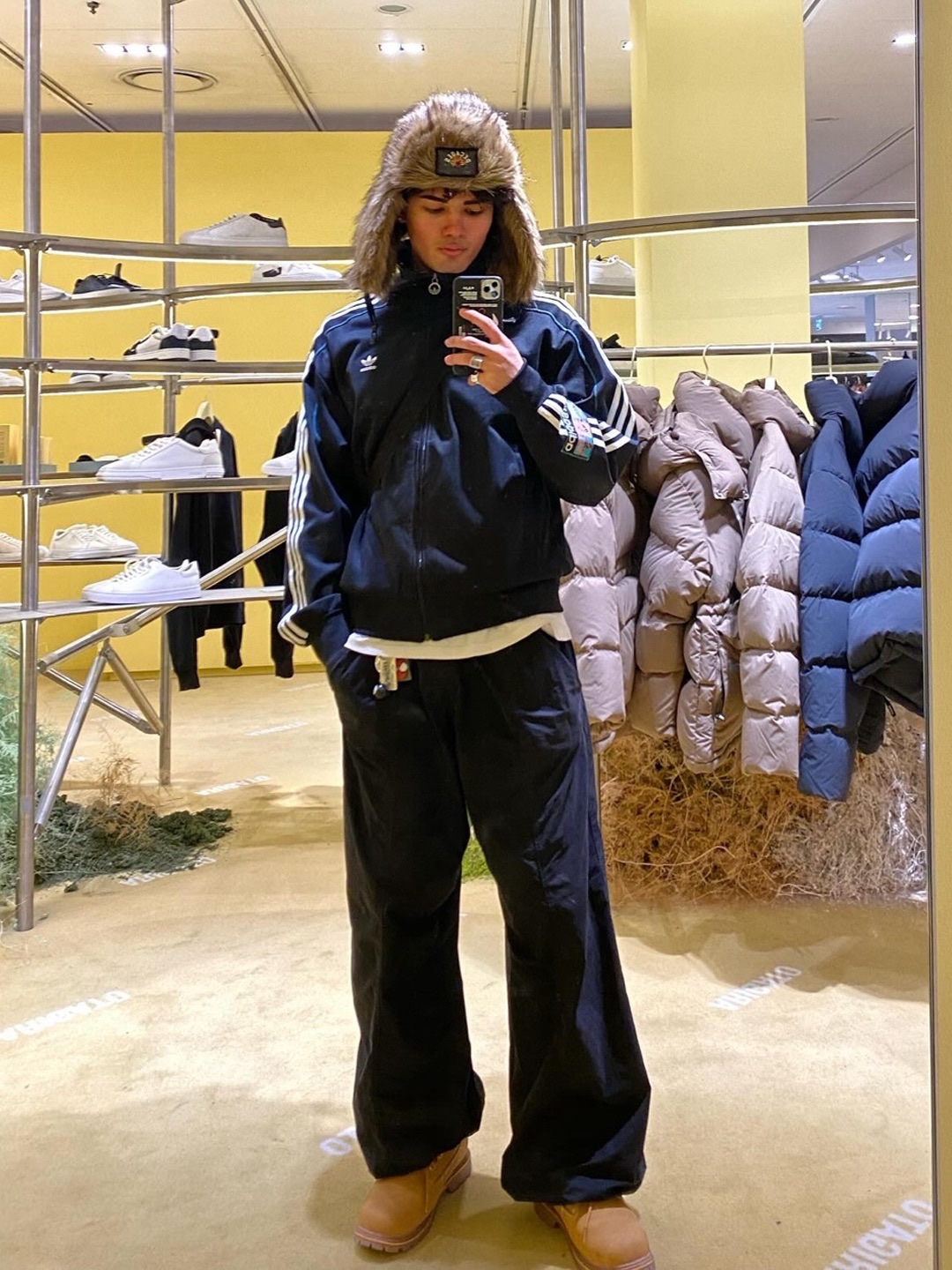 Adidas Adicolor Classic Beckenbauer Track Jacket Night Indigo - KR Sizing, Adidas Originals Beckenbauer Track Jacket Maroon - KR Sizing 착용 스타일 - 4