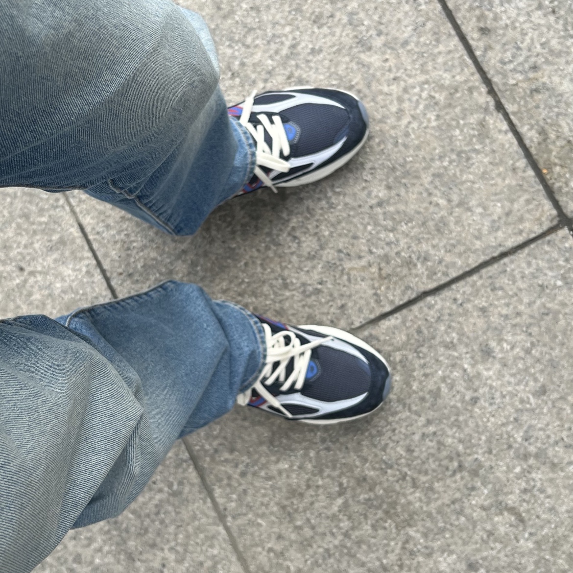 New Balance x Kith x Madison Square Garden 990v6 Made in USA Navy 착용 스타일