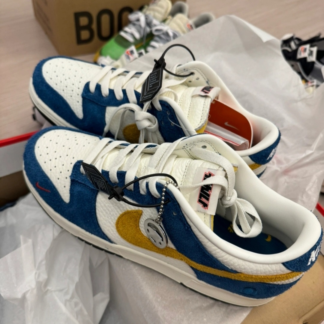 Nike x Kasina Dunk Low 80's Bus 착용 스타일