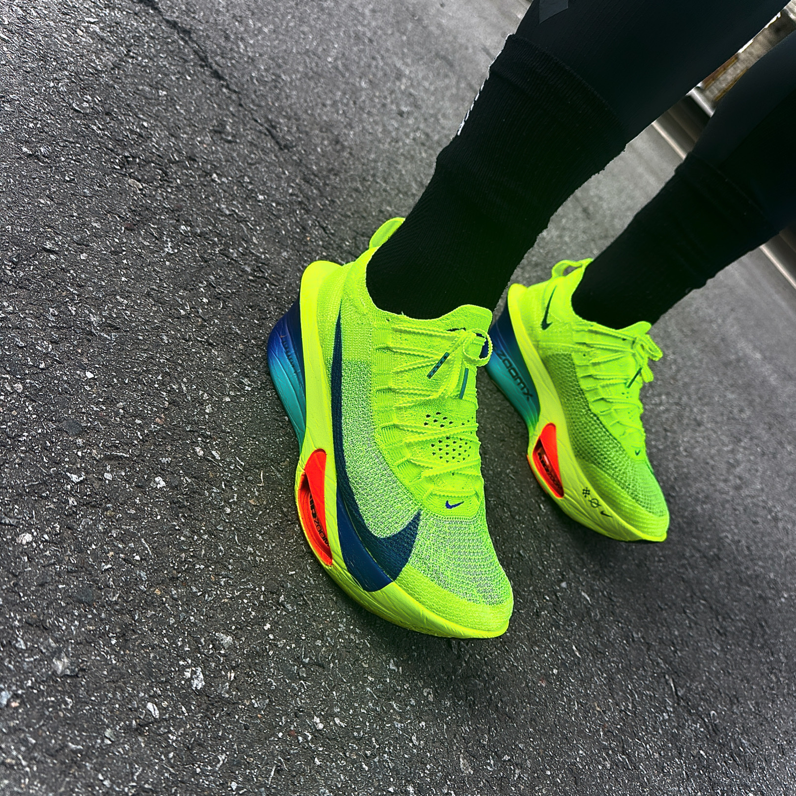 Nike Air Zoom Alphafly Next% 3 Volt 착용 스타일