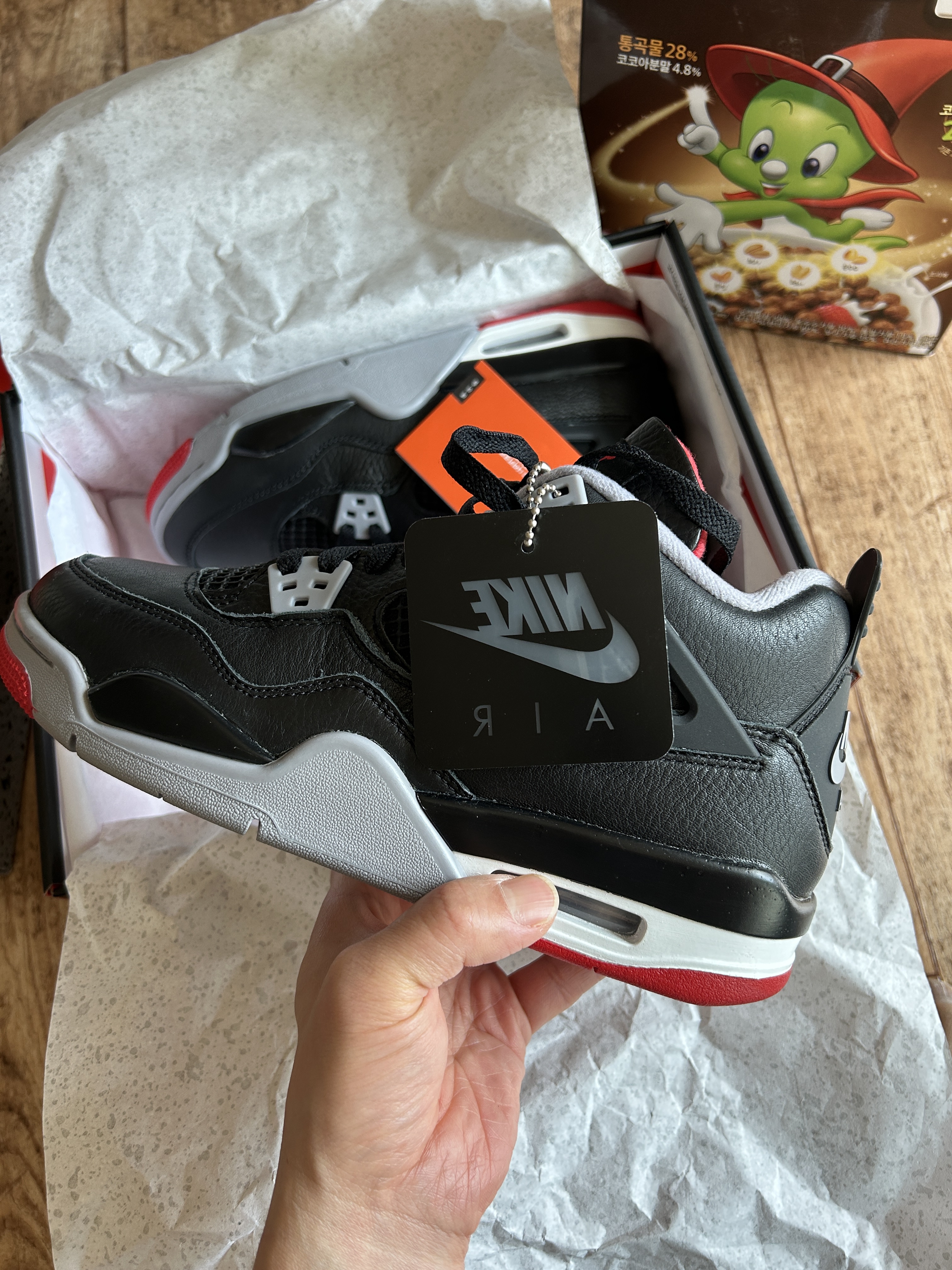 (GS) Jordan 4 Retro Bred Reimagined 착용 스타일