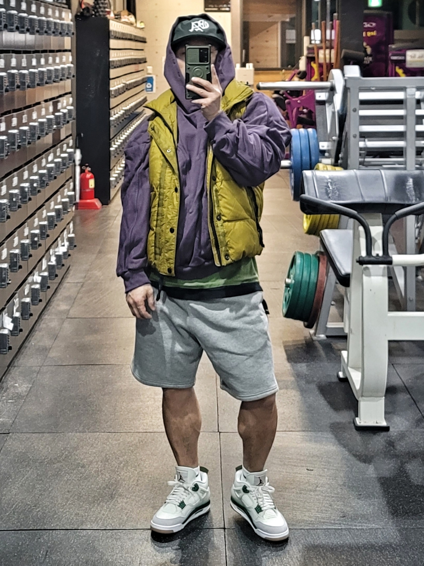 Grailz Geometry Hoodie Midnight Blue, Nike NRG Solo Swoosh Fleece Shorts Dark Grey Heather - Asia 착용 스타일