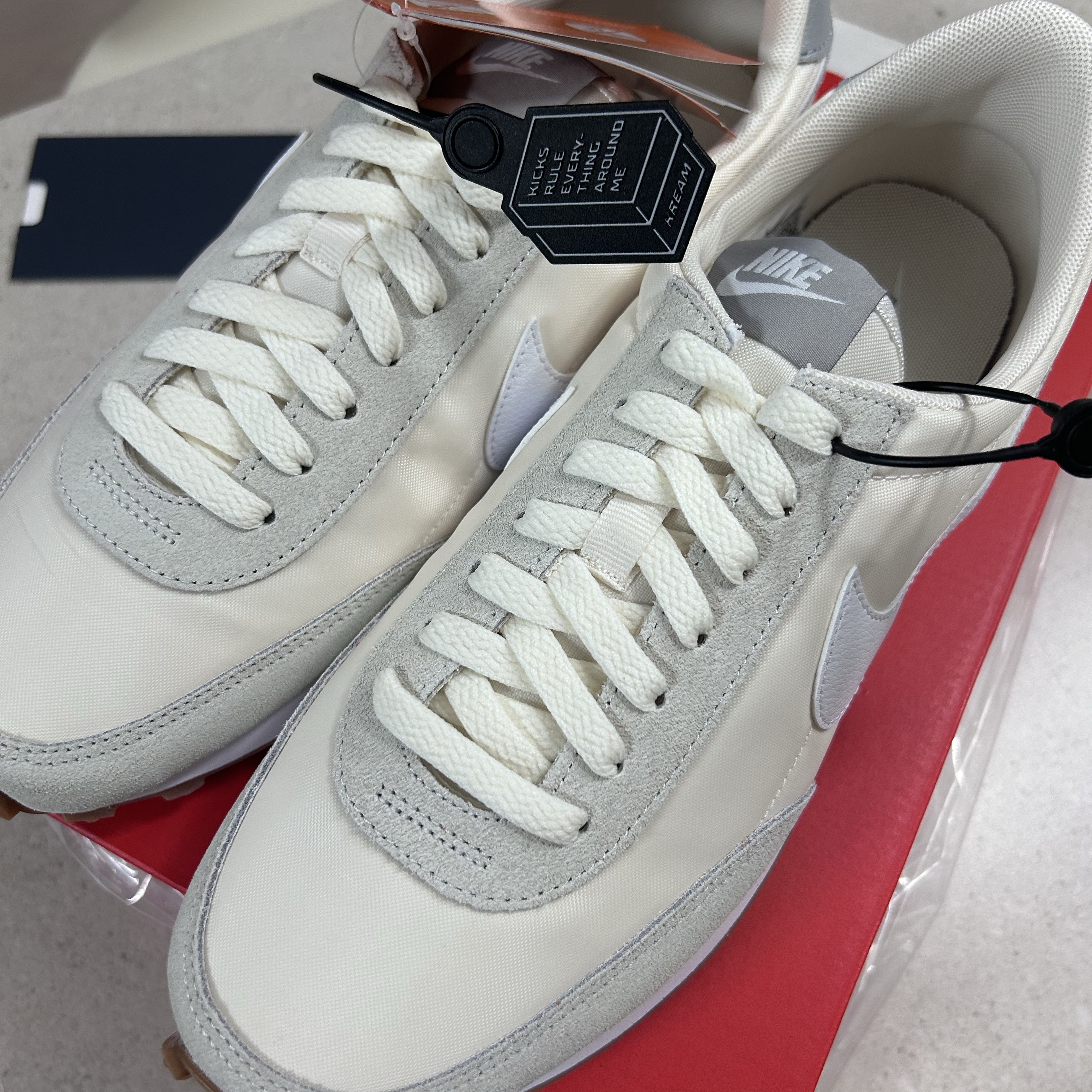 (W) Nike Daybreak Summit White 착용 스타일 - 2
