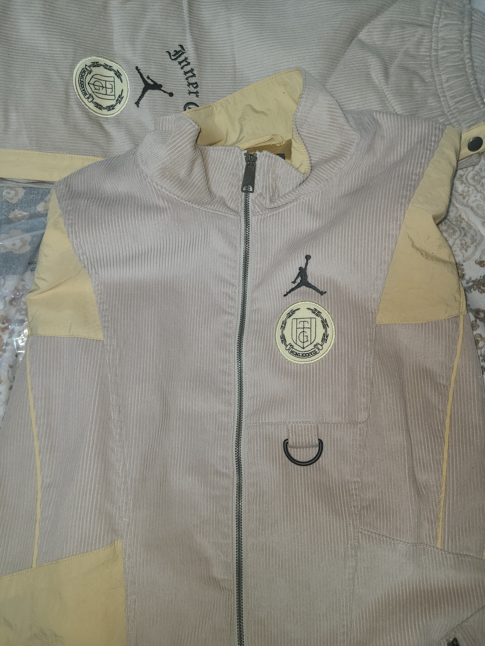 Jordan x Russell Westbrook Honor the Gift Jacket - US/EU, Jordan x Russell Westbrook Honor the Gift Pants - US/EU 착용 스타일 - 3