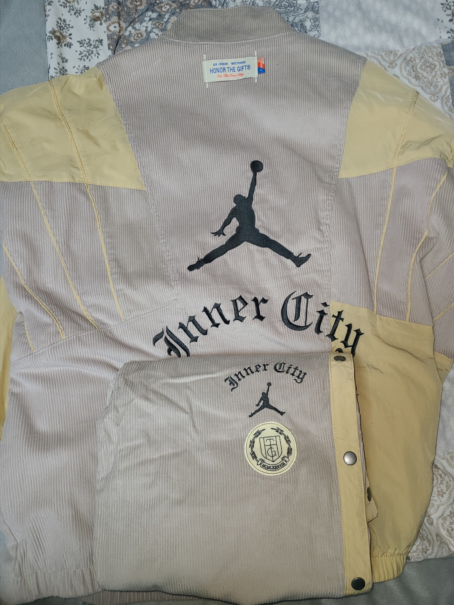 Jordan x Russell Westbrook Honor the Gift Jacket - US/EU, Jordan x Russell Westbrook Honor the Gift Pants - US/EU 착용 스타일 - 1