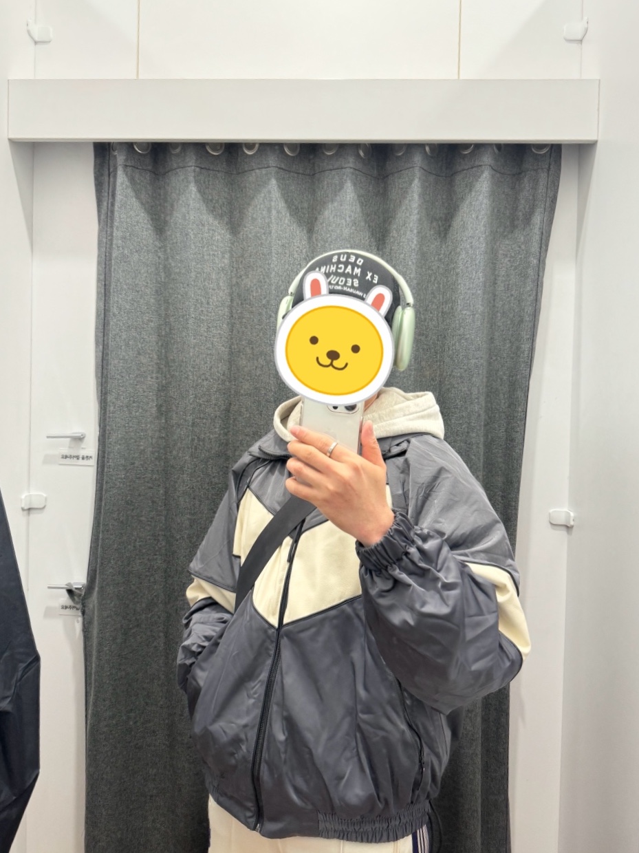 Ader Error Mem Jumper Grey, Apple AirPods Max Lightning Green (Korean Ver.) 착용 스타일