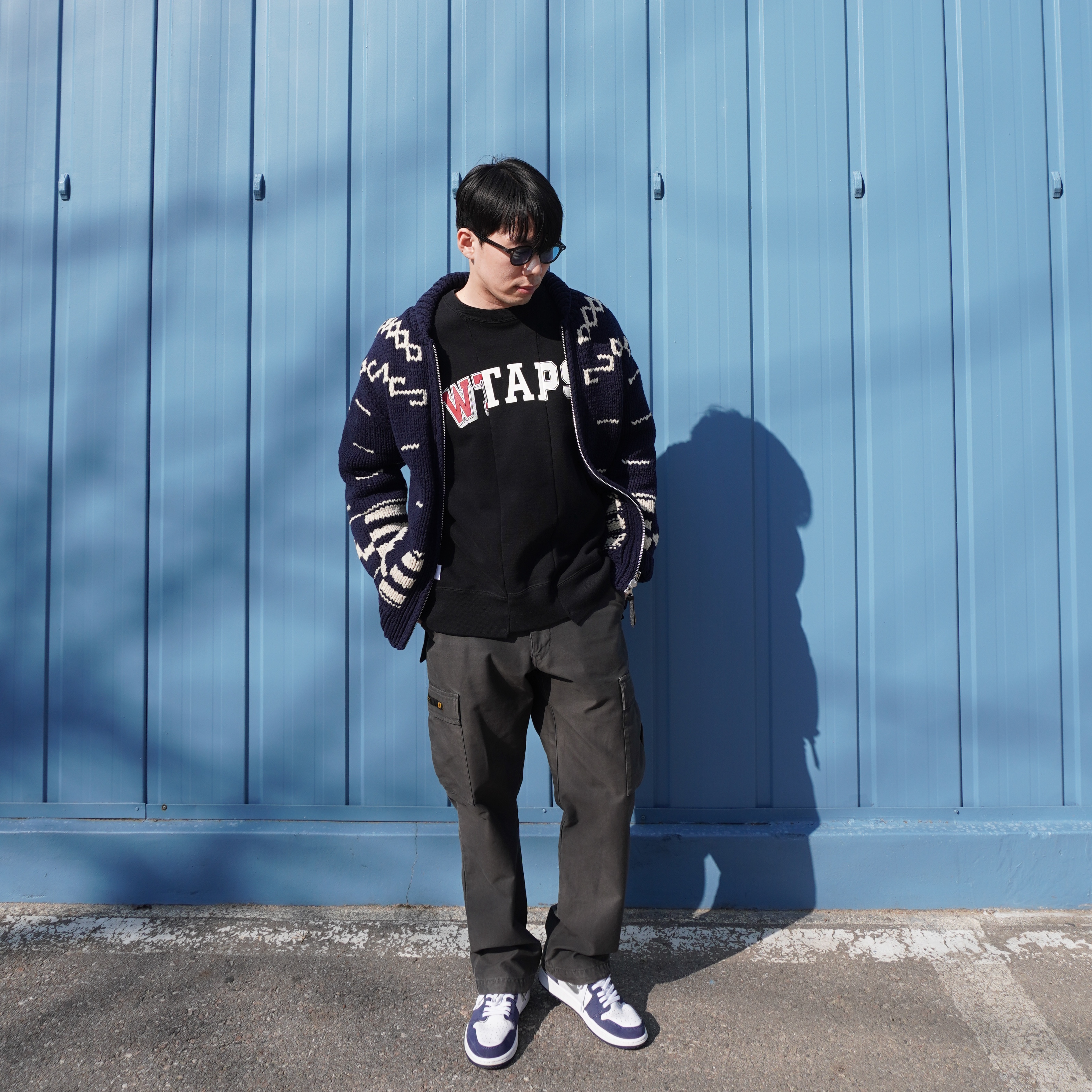 Jordan 1 Retro High OG CO.JP Midnight Navy 착용 스타일 - 2