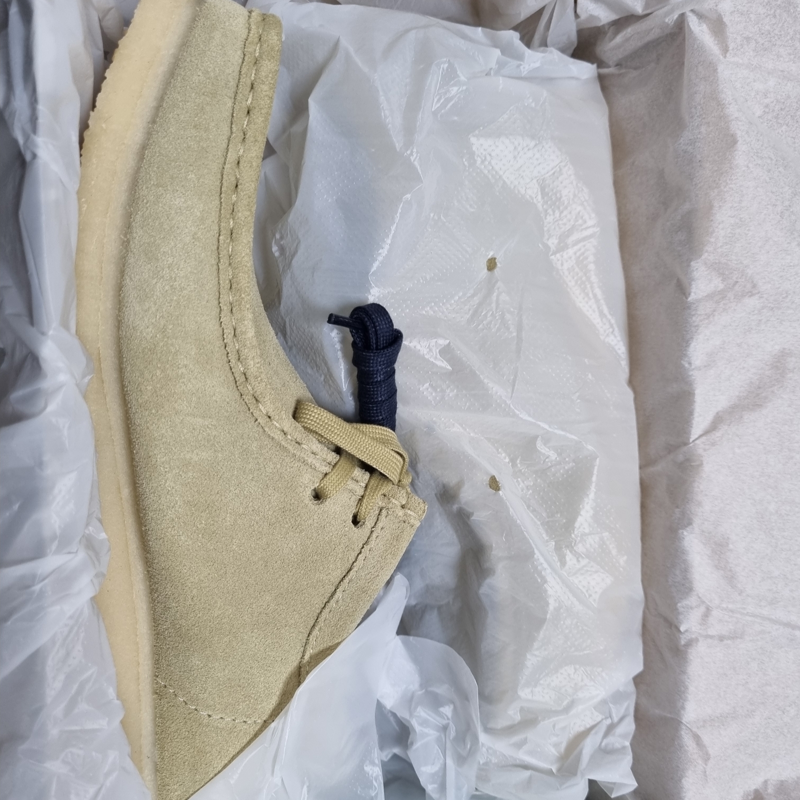 Clarks Wallabee Maple Suede 착용 스타일