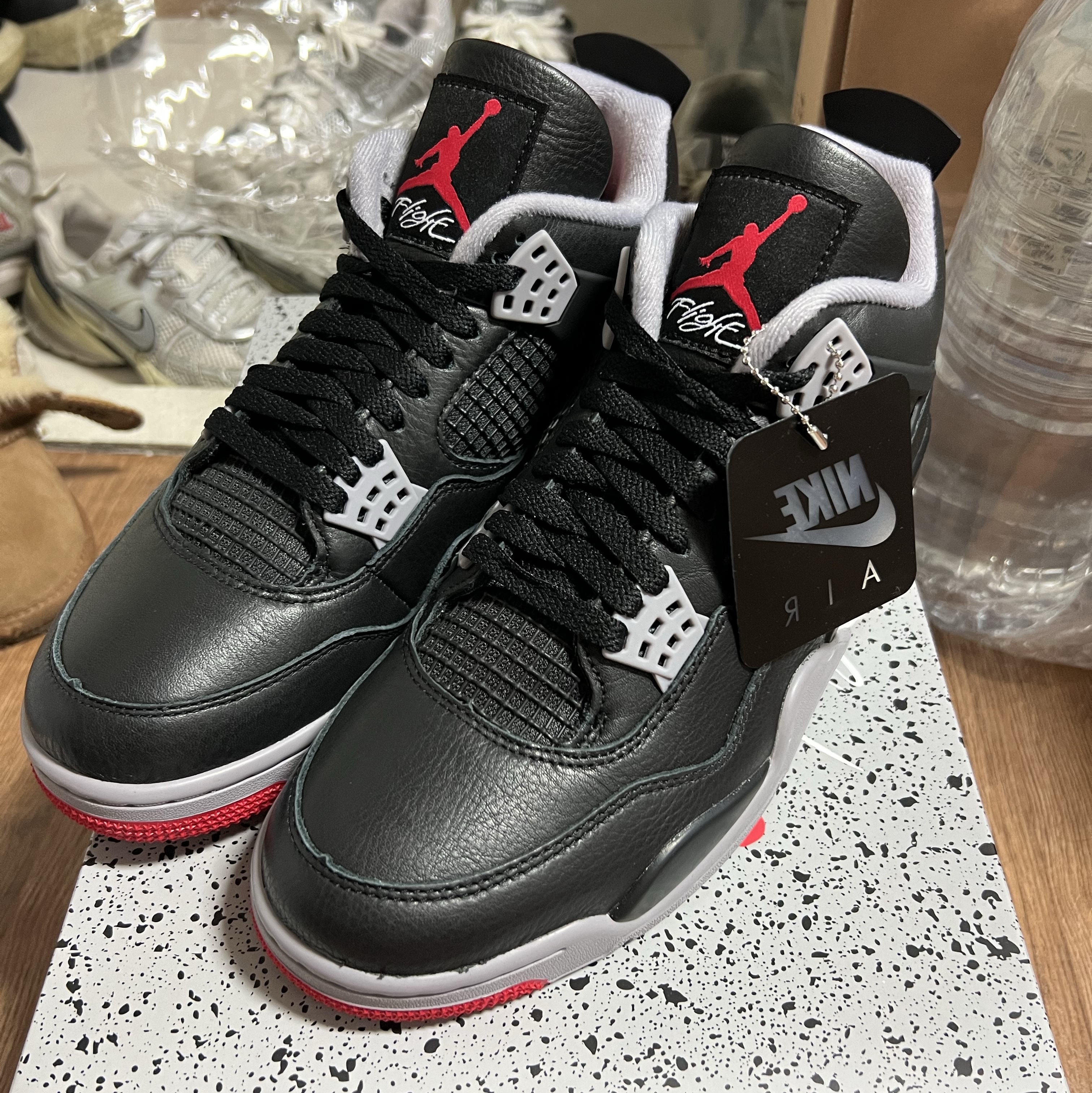 Jordan 4 Retro Bred Reimagined 착용 스타일