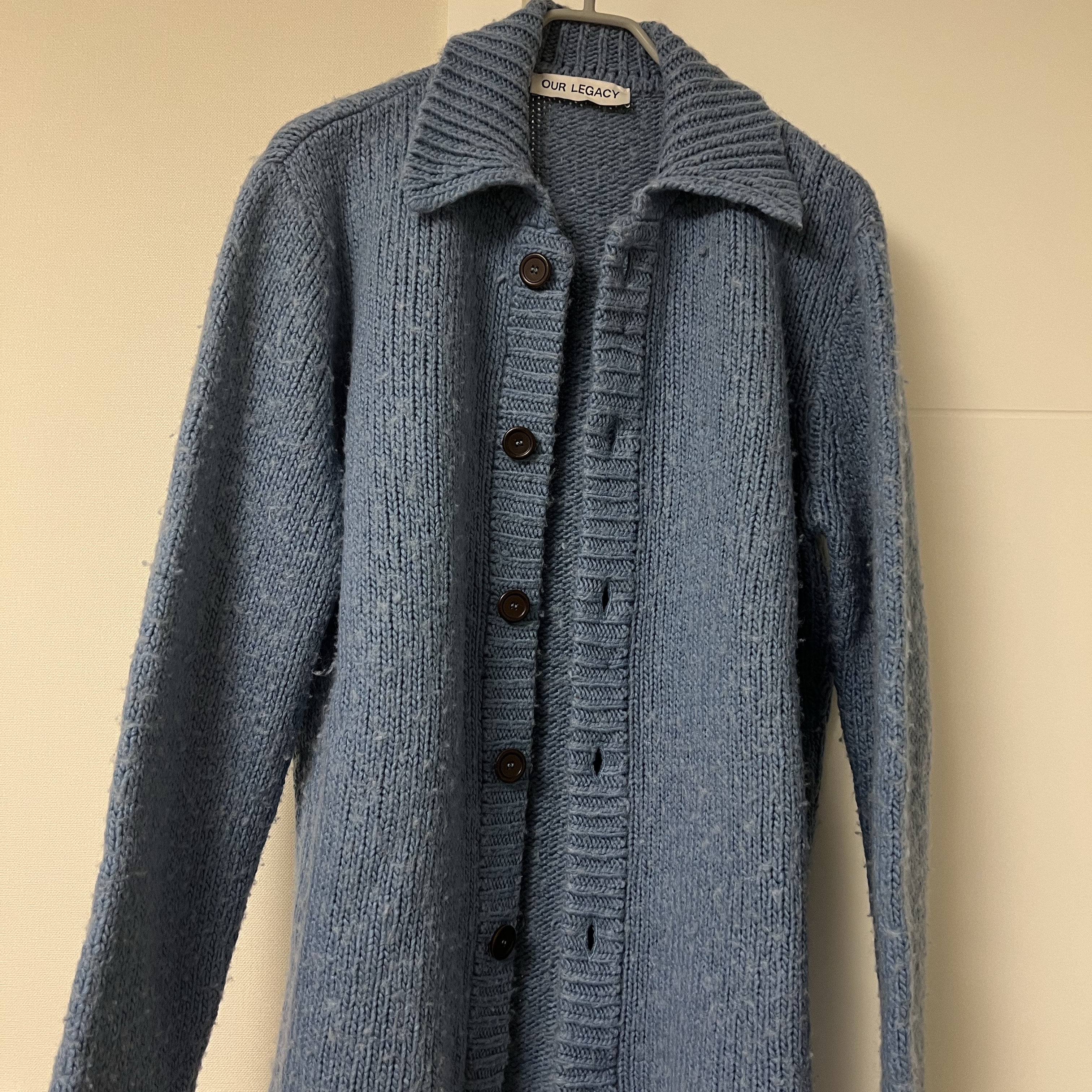 Our Legacy Big Cardigan Funky Acrylic Blue 착용 스타일