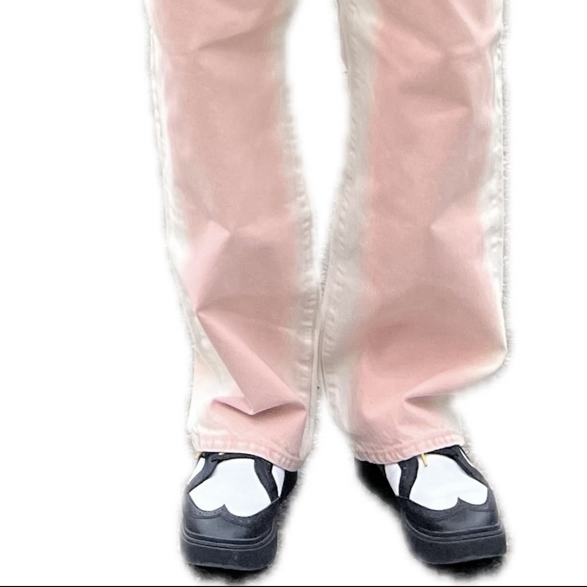 Stussy Spray Dye Big OL' Jeans Faded Pink, Nike x Peaceminusone Kwondo1 Black and White 착용 스타일