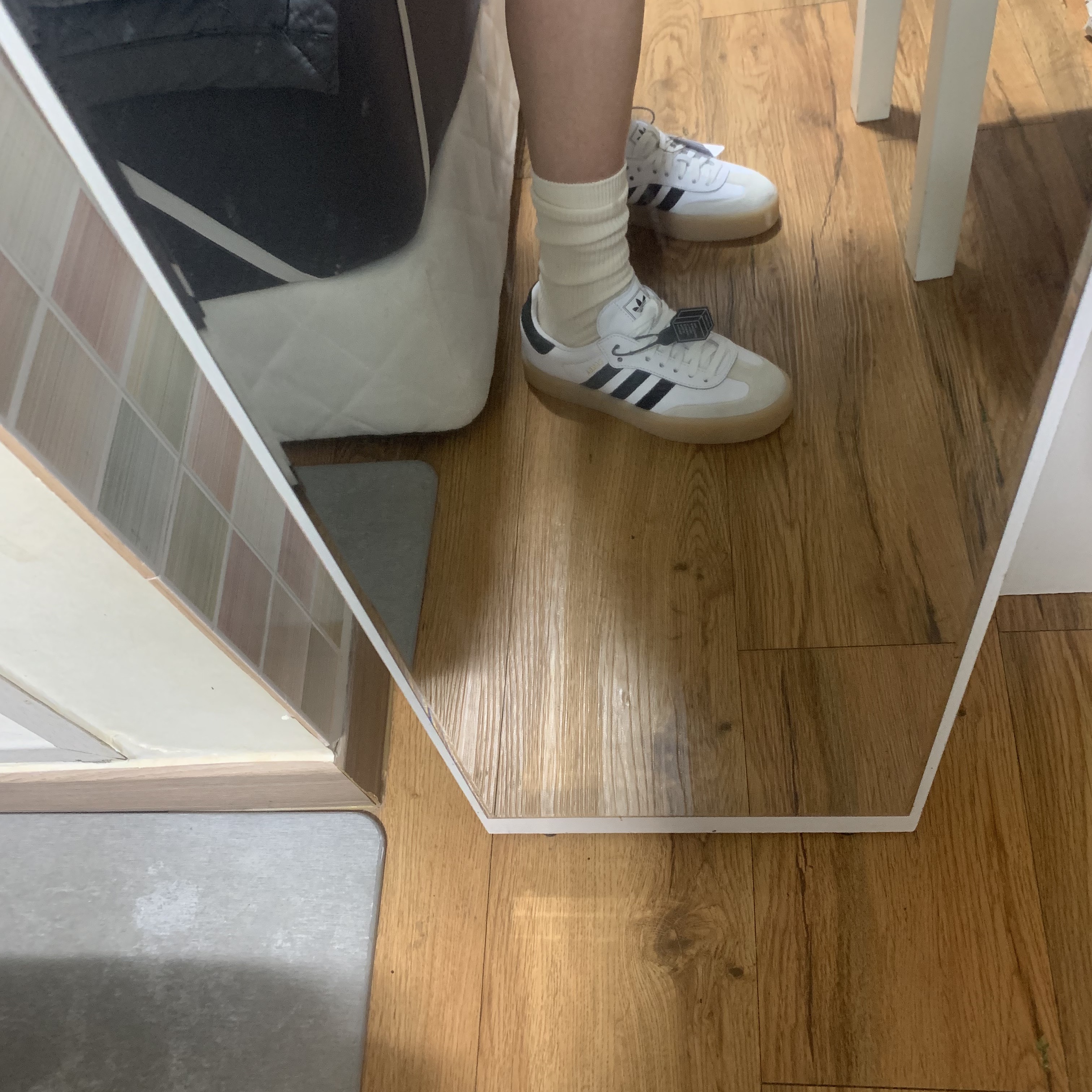 (W) Adidas Sambae White Black 착용 스타일 - 1