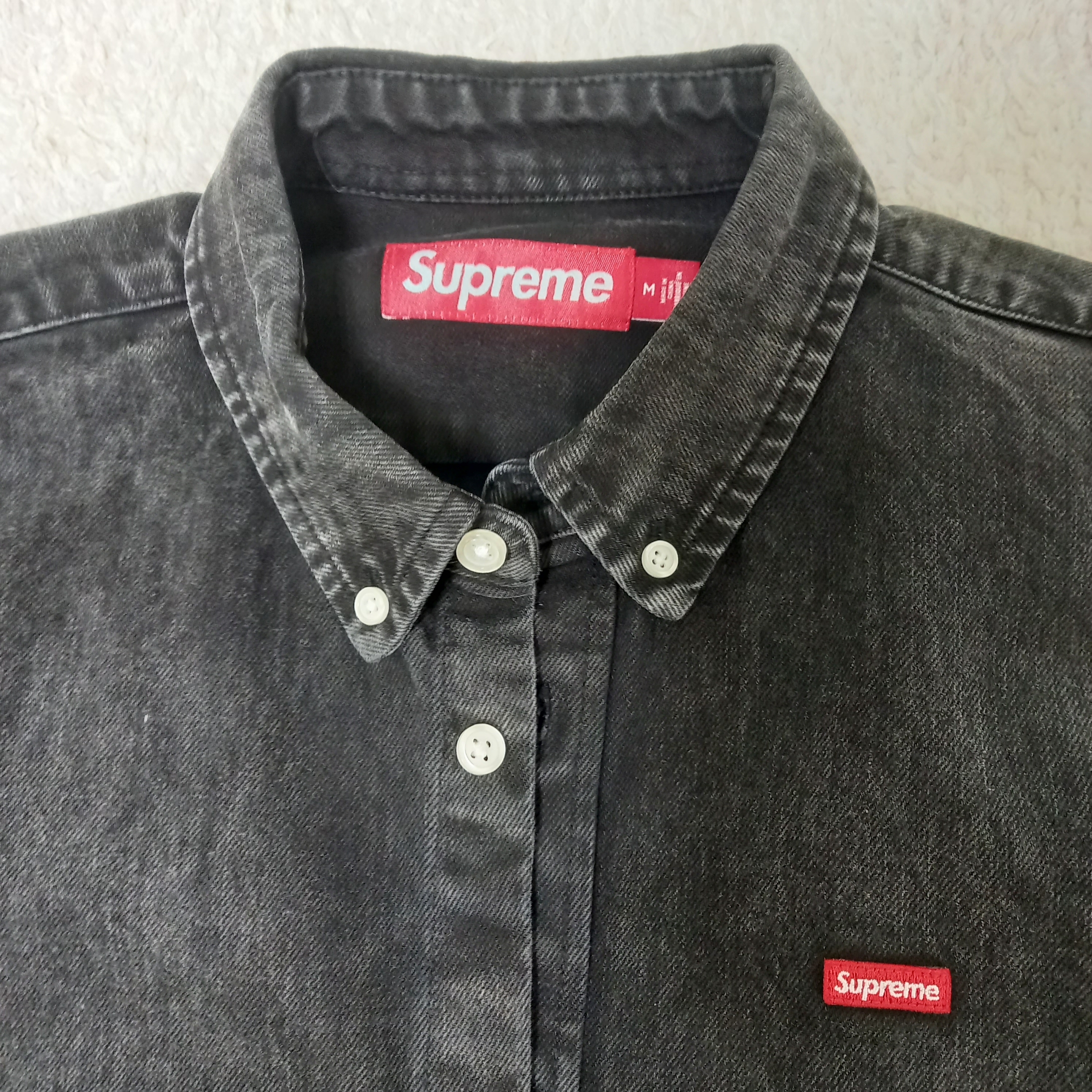 Supreme Small Box Shirt Washed Black - 24SS 착용 스타일 - 2