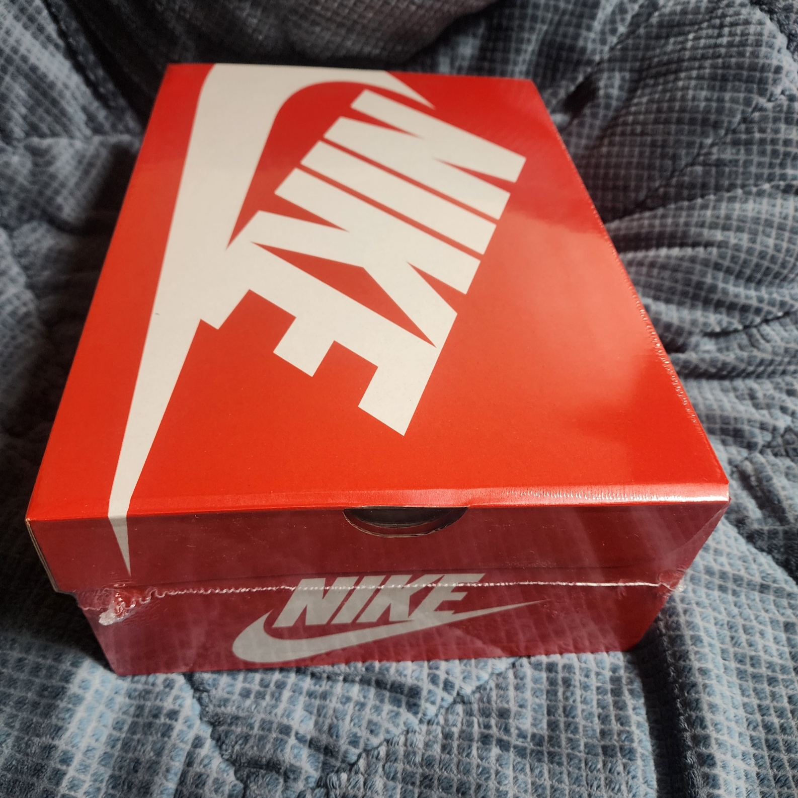 Nike P-6000 White Varsity Red 착용 스타일 - 2