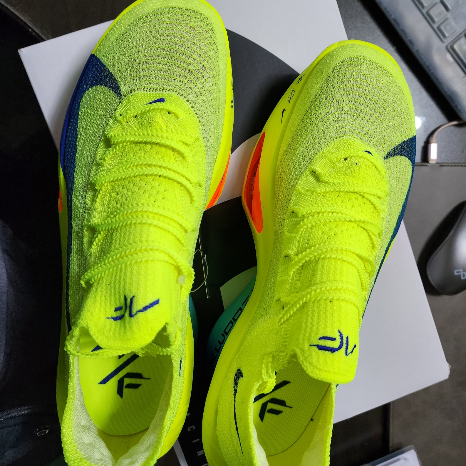 Nike Air Zoom Alphafly Next% 3 Volt 착용 스타일