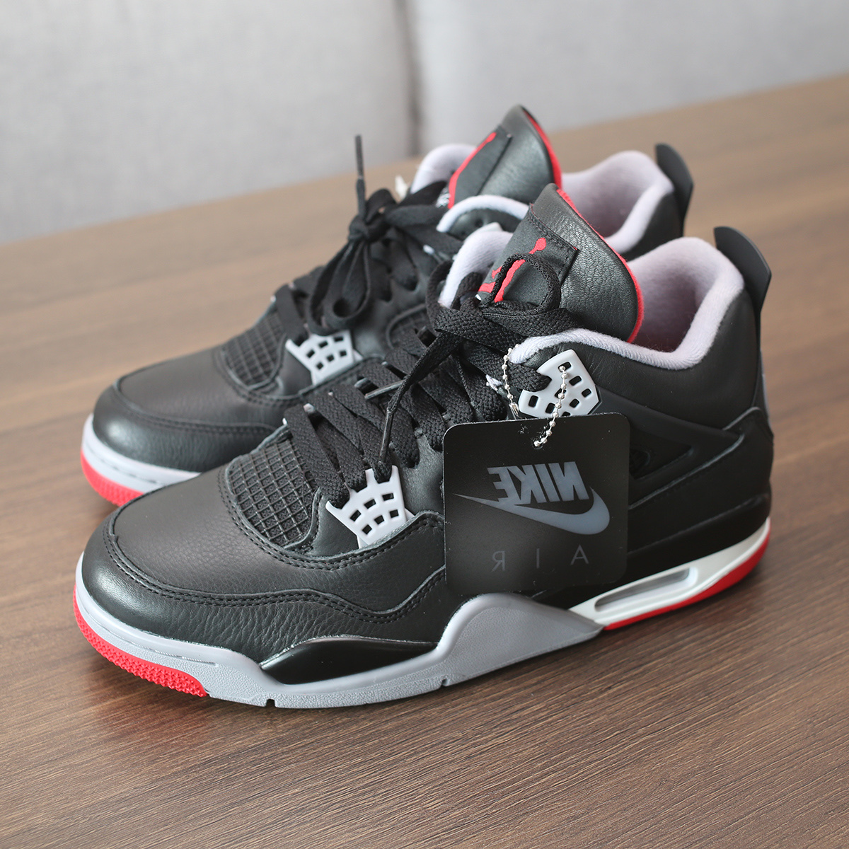 Jordan 4 Retro Bred Reimagined 착용 스타일 - 5