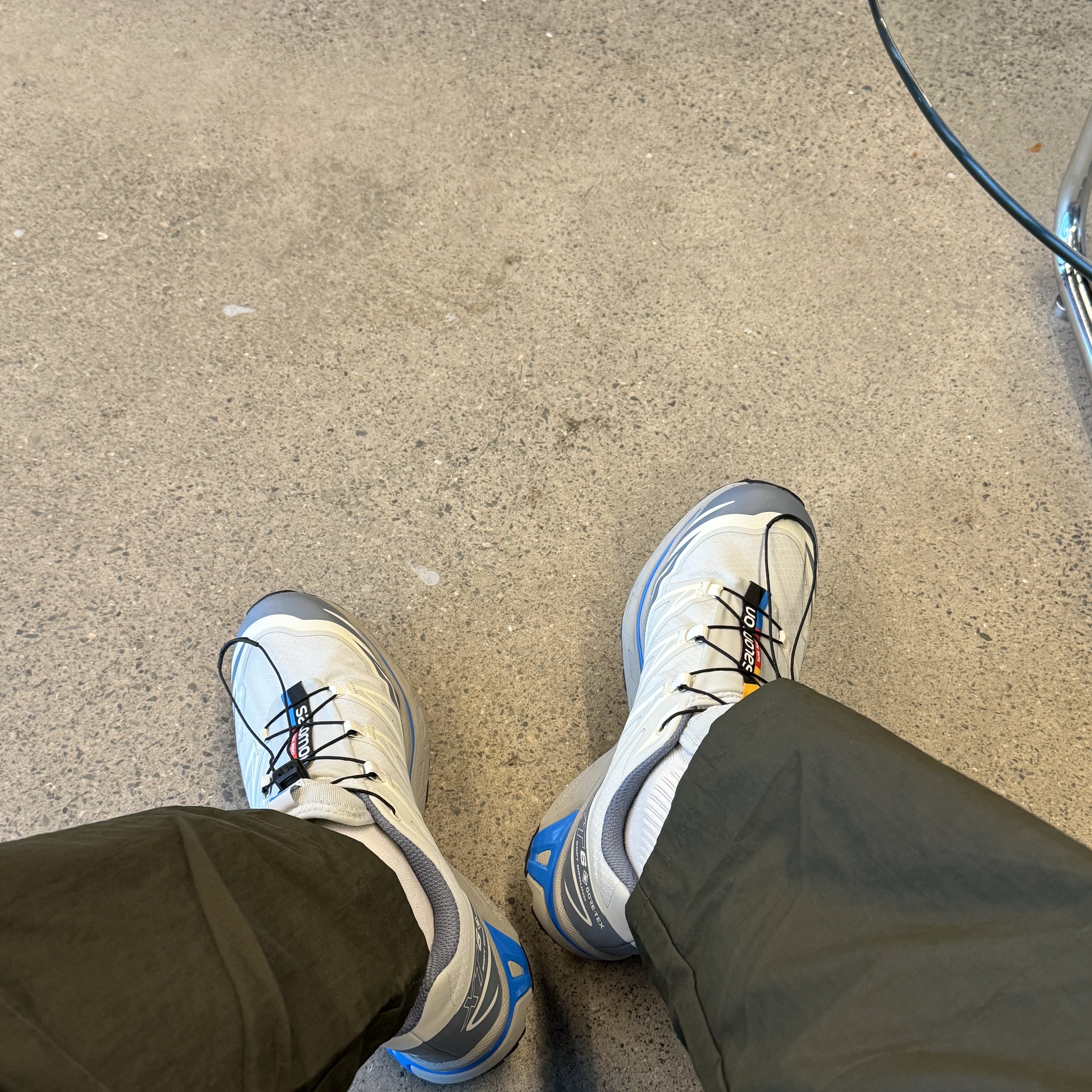 Salomon XT-6 GTX Metal Flint Stone, Arc'teryx Squamish Hoody Black 착용 스타일