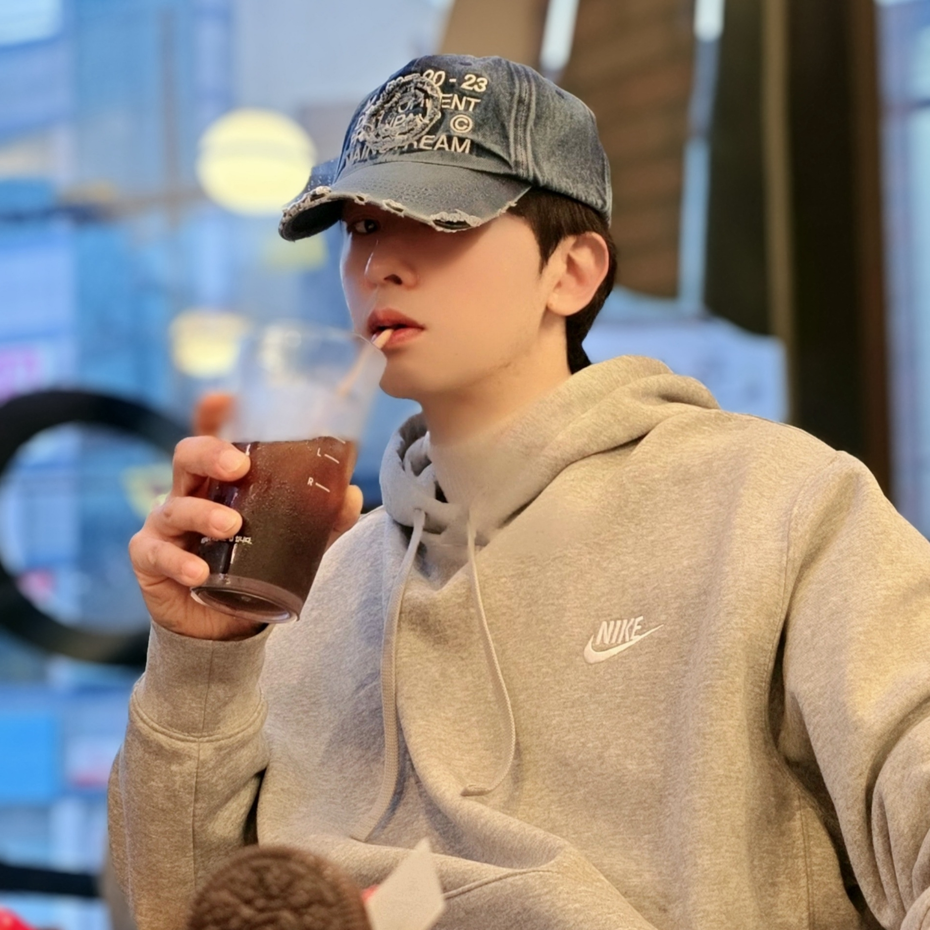 Millo Archive Core Denim Ball Cap Washed Blue, Nike NSW Club Fleece Pullover Hoodie Dark Grey Heather - Asia 착용 스타일 - 2