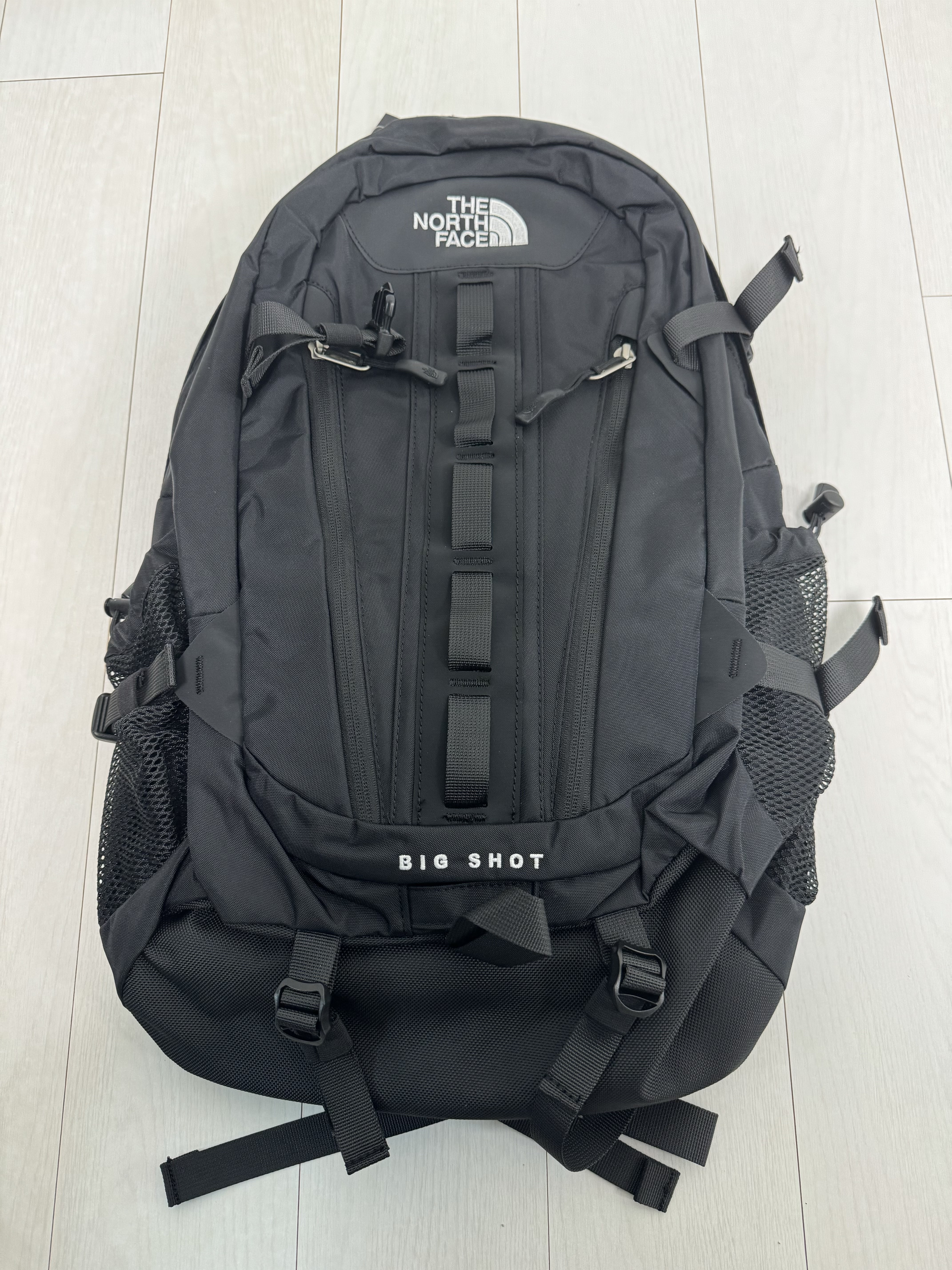 The North Face Big Shot Black 착용 스타일