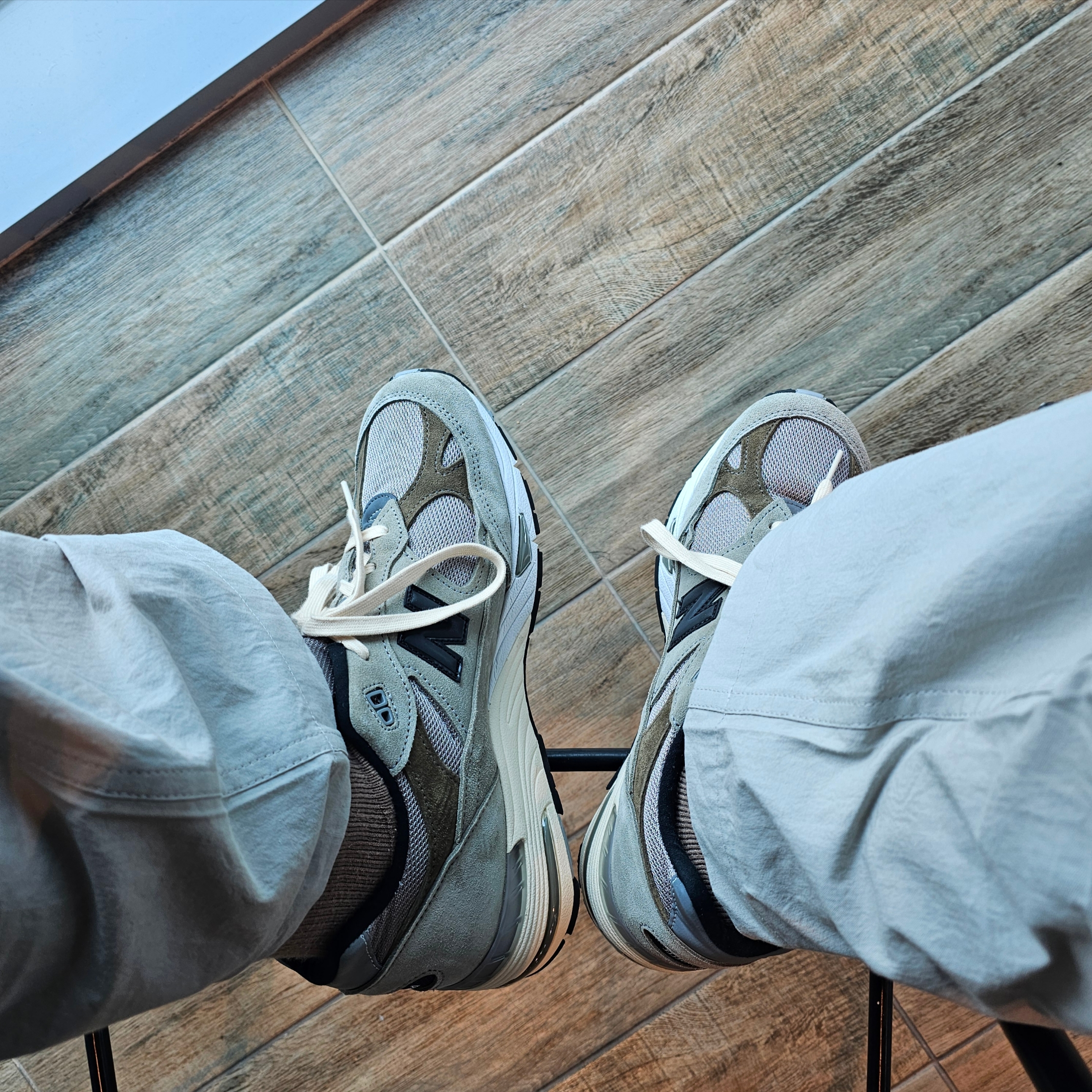 New Balance x JJJJound 991 Made in UK Grey 착용 스타일
