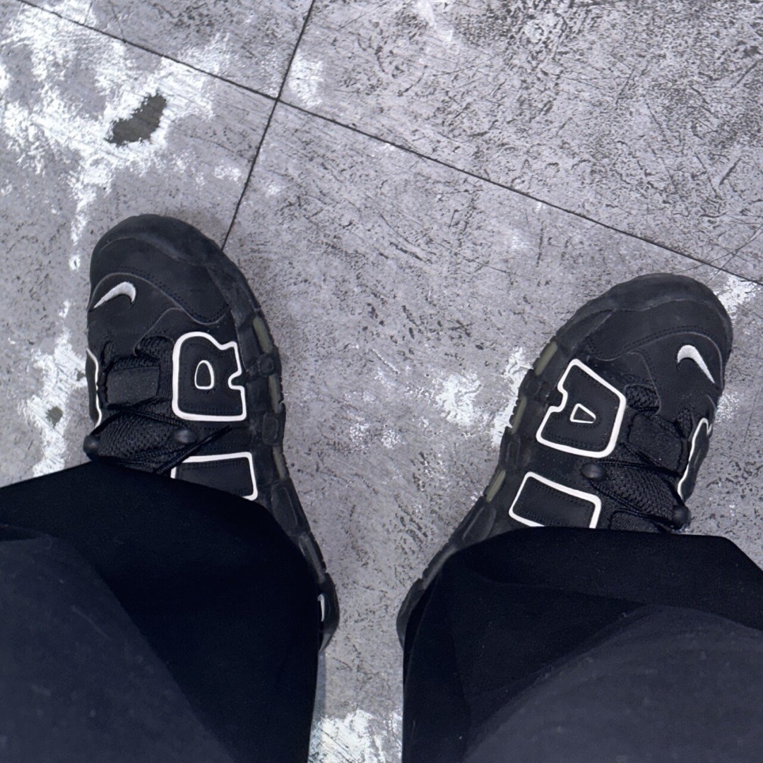 Nike Air More Uptempo Black White 2020 착용 스타일