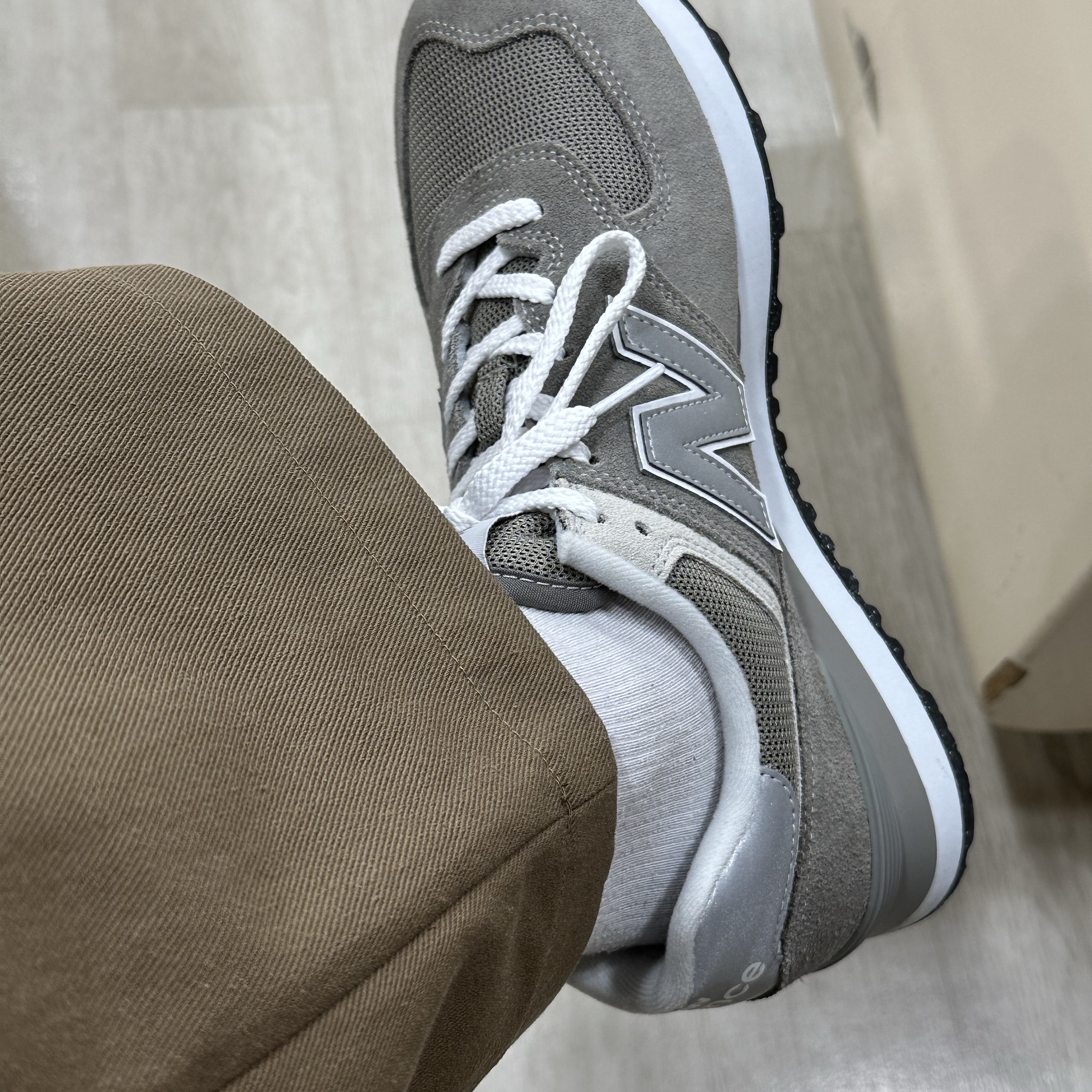 New Balance 574 Worn By Anyone Grey - D Standard 착용 스타일
