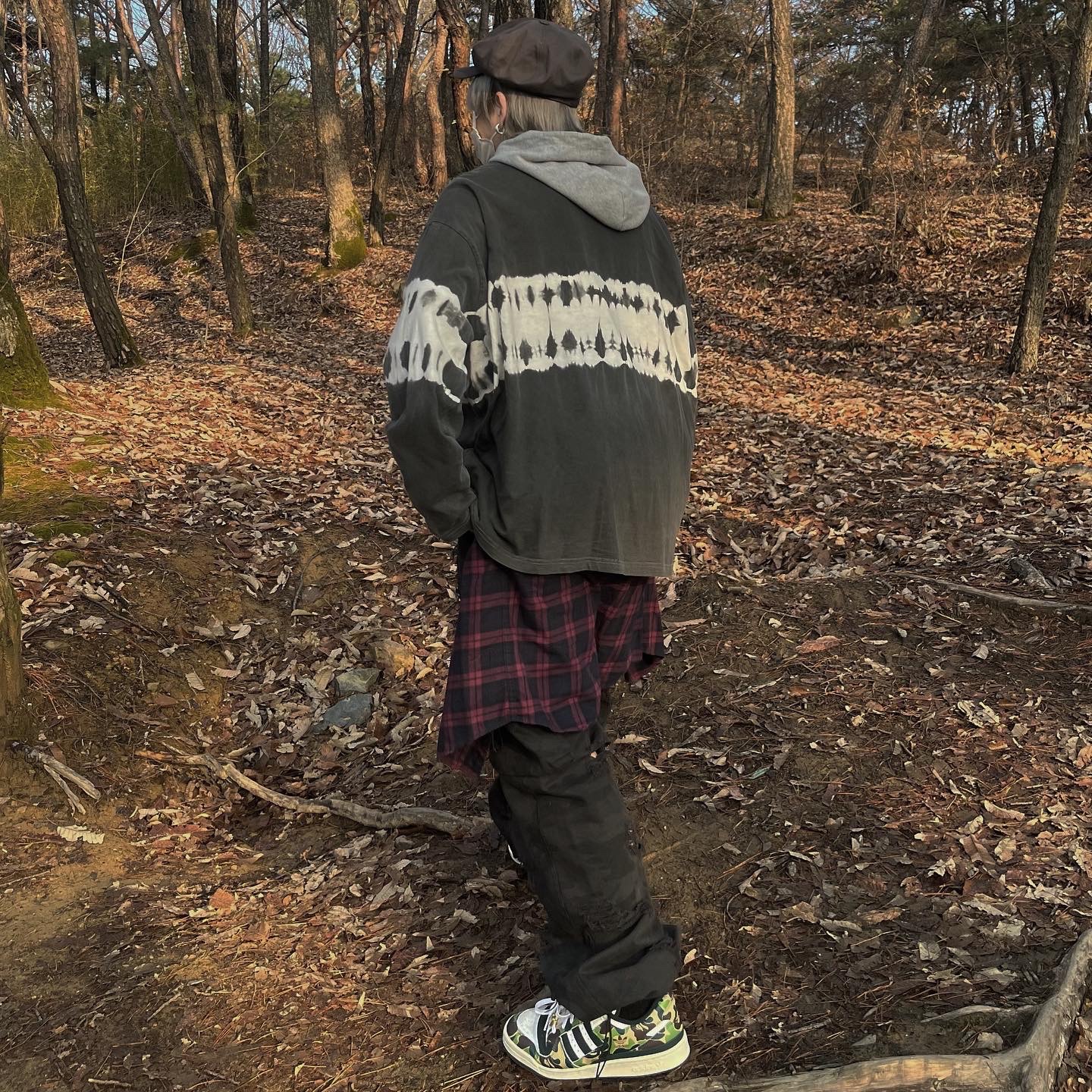 Adidas x BAPE Forum 84 Low Green Camo 착용 스타일 - 1