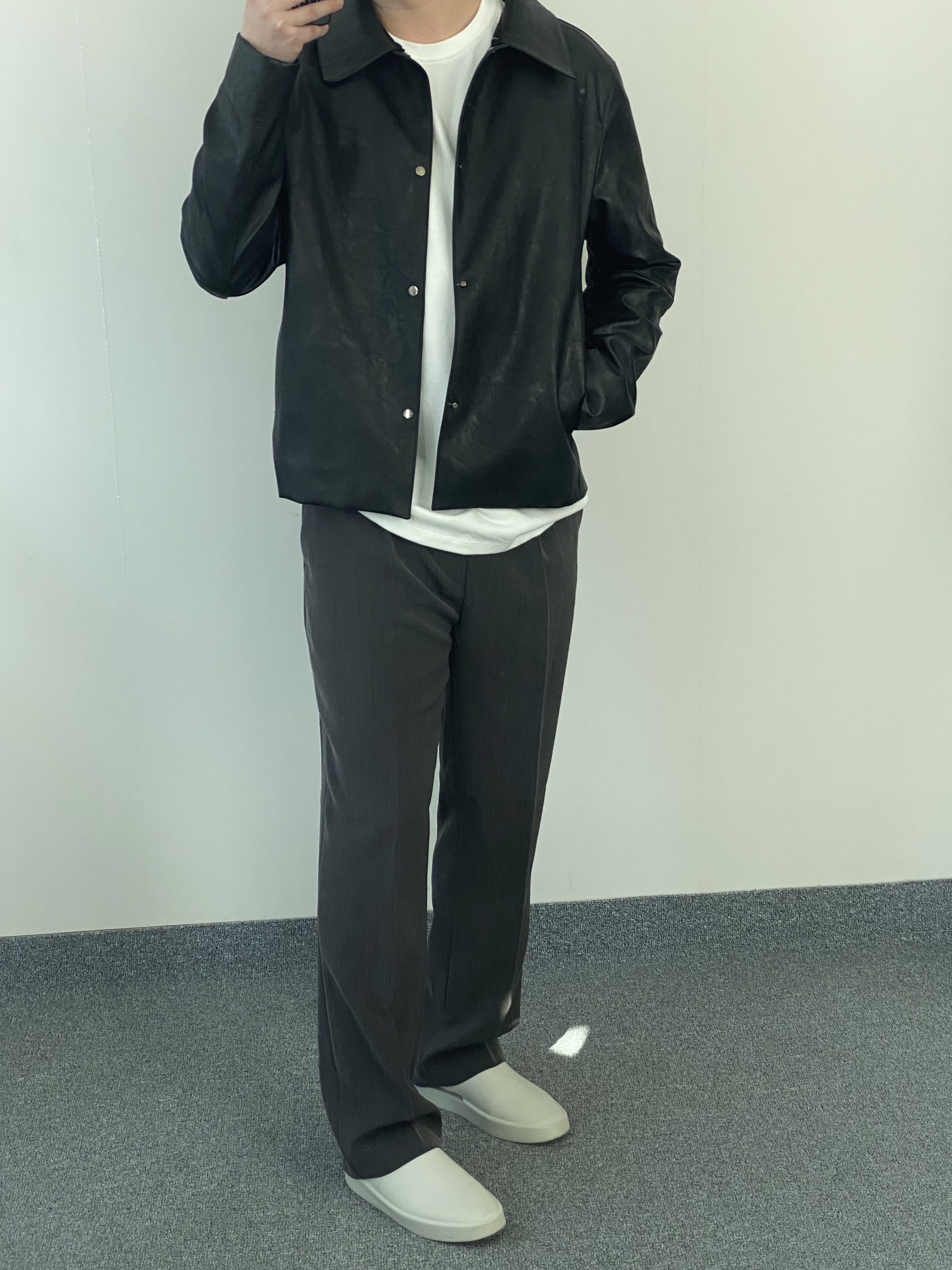 Fear of God The California Cement 착용 스타일