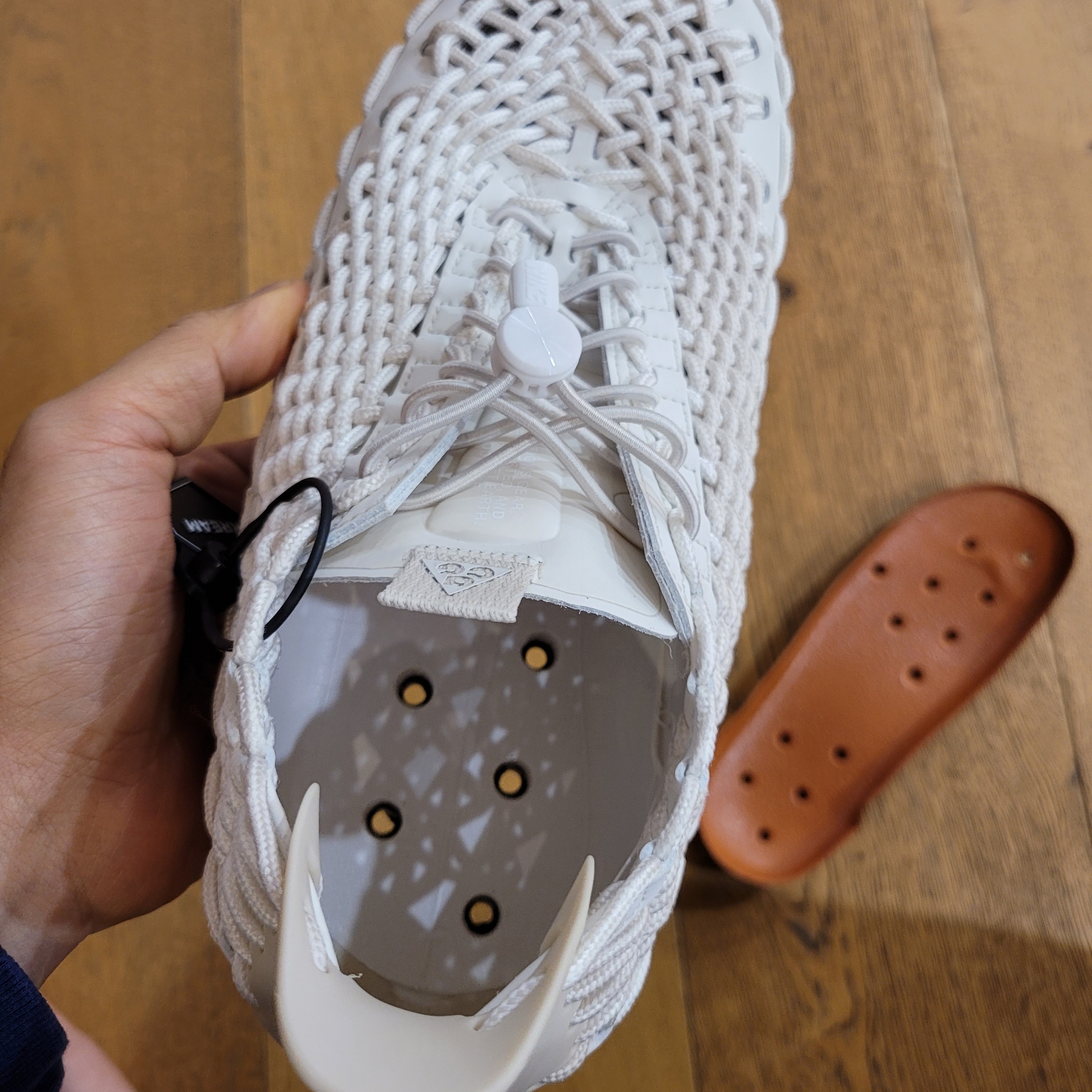 Nike ACG Watercat+ Phantom 착용 스타일 - 2