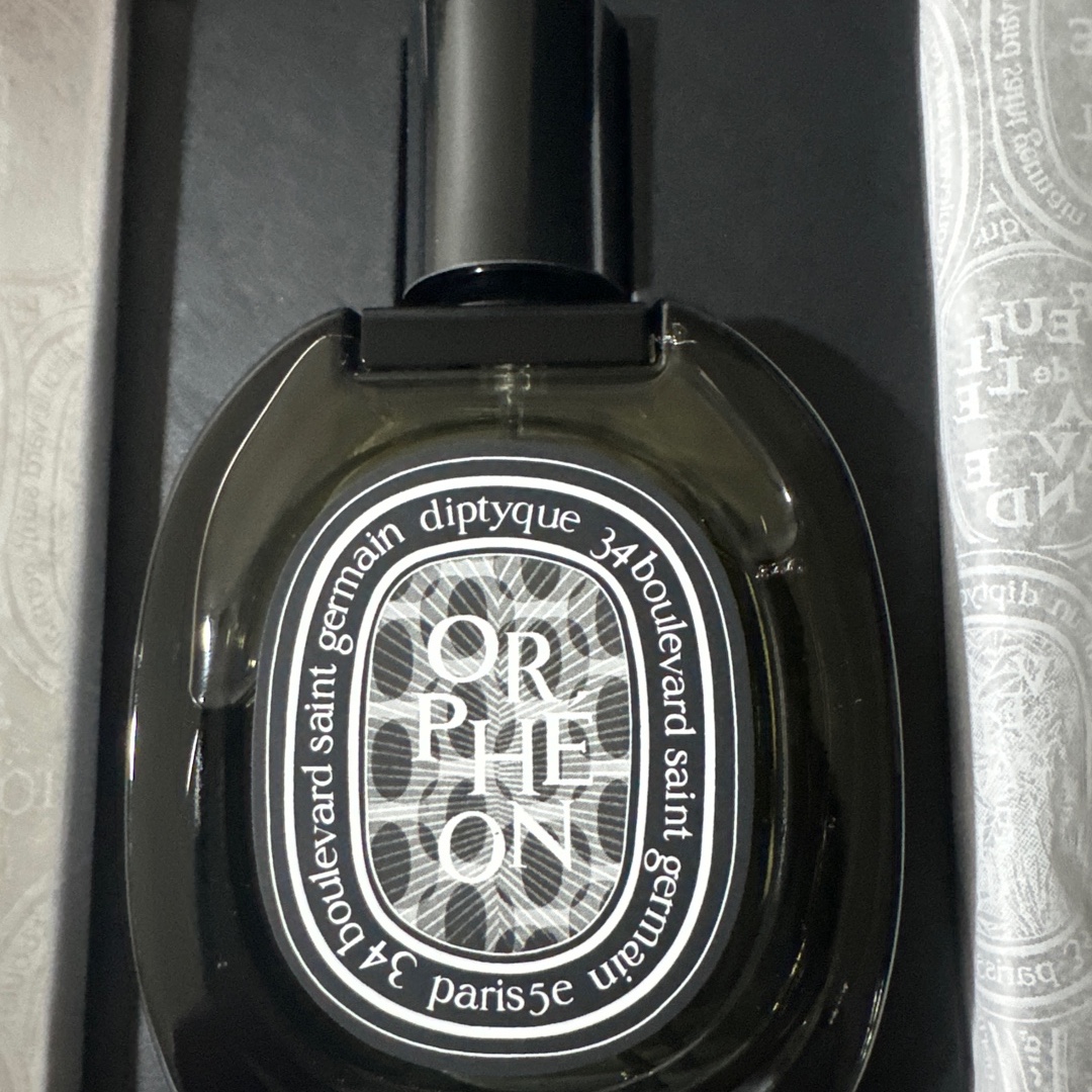 Diptyque Orpheon Eau De Parfum 75ml 착용 스타일