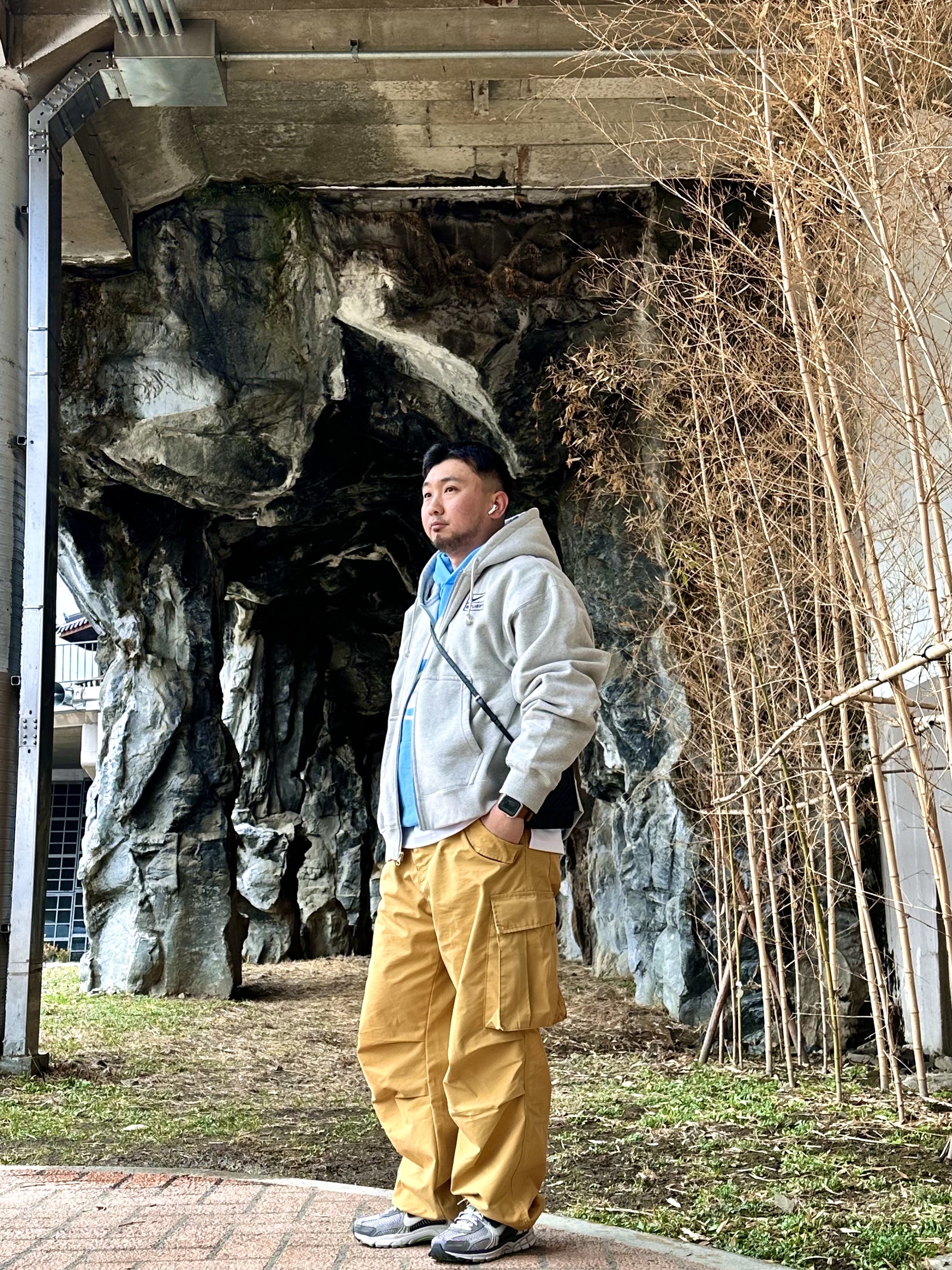 Stussy x Cactus Plant Flea Market 8 Ball Pigment Dyed Hoodie Blue, (W) Nike Zoom Vomero 5 Cobblestone and Flat Pewter 착용 스타일