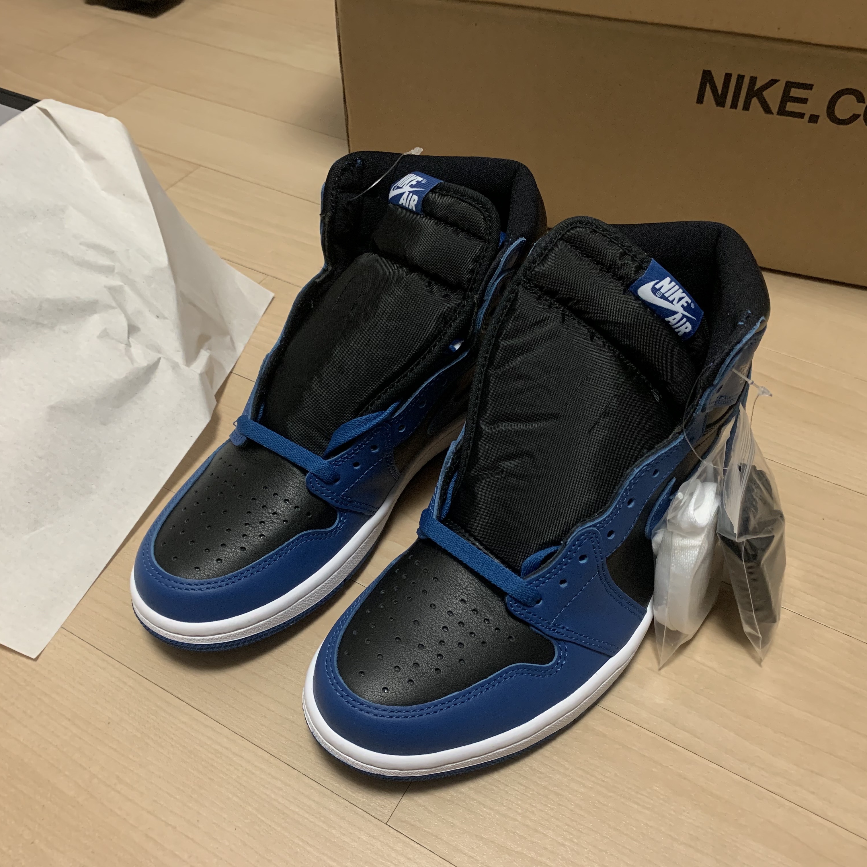 Jordan 1 Retro High OG Dark Marina Blue 착용 스타일