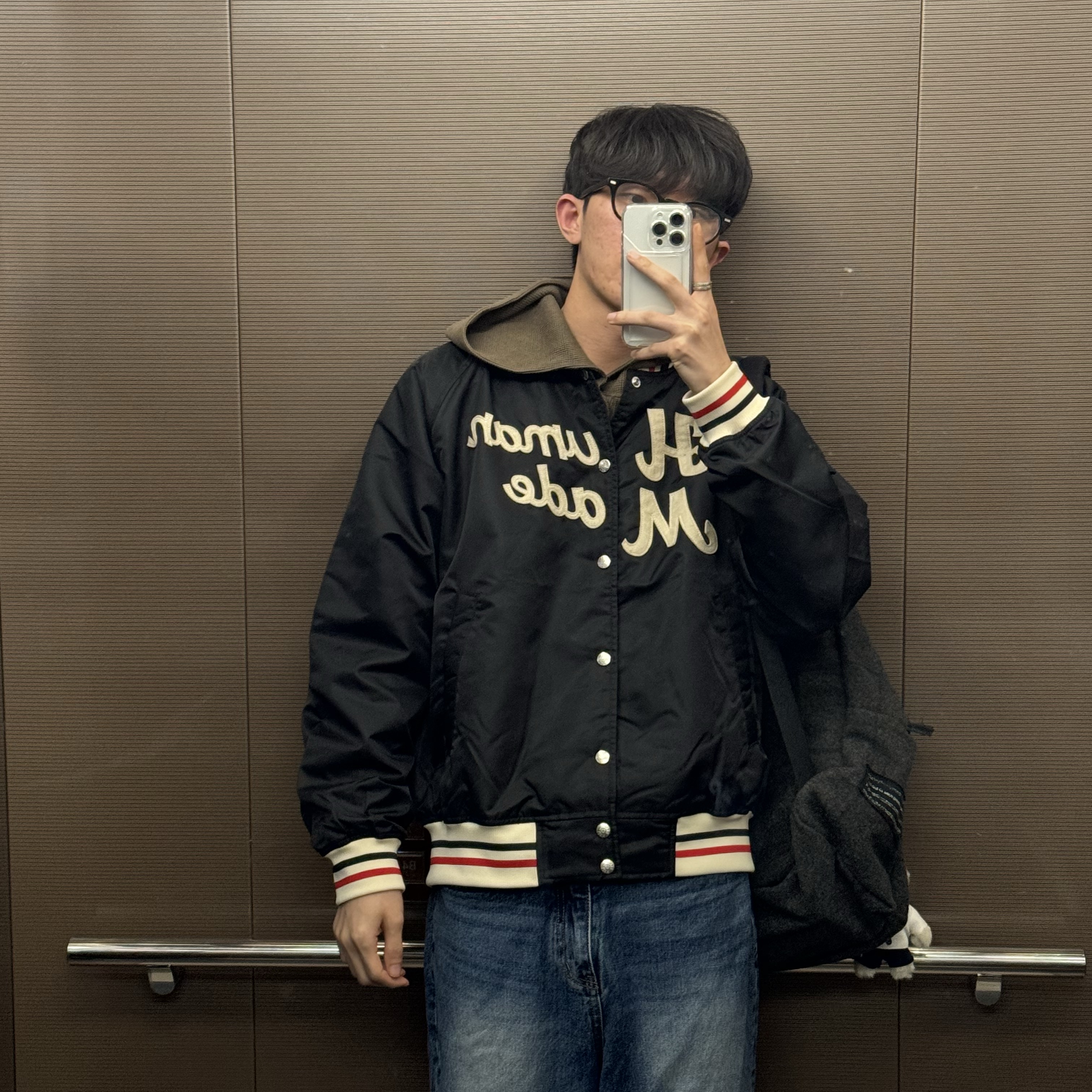 Human Made Nylon Stadium Jacket Black 착용 스타일 - 2