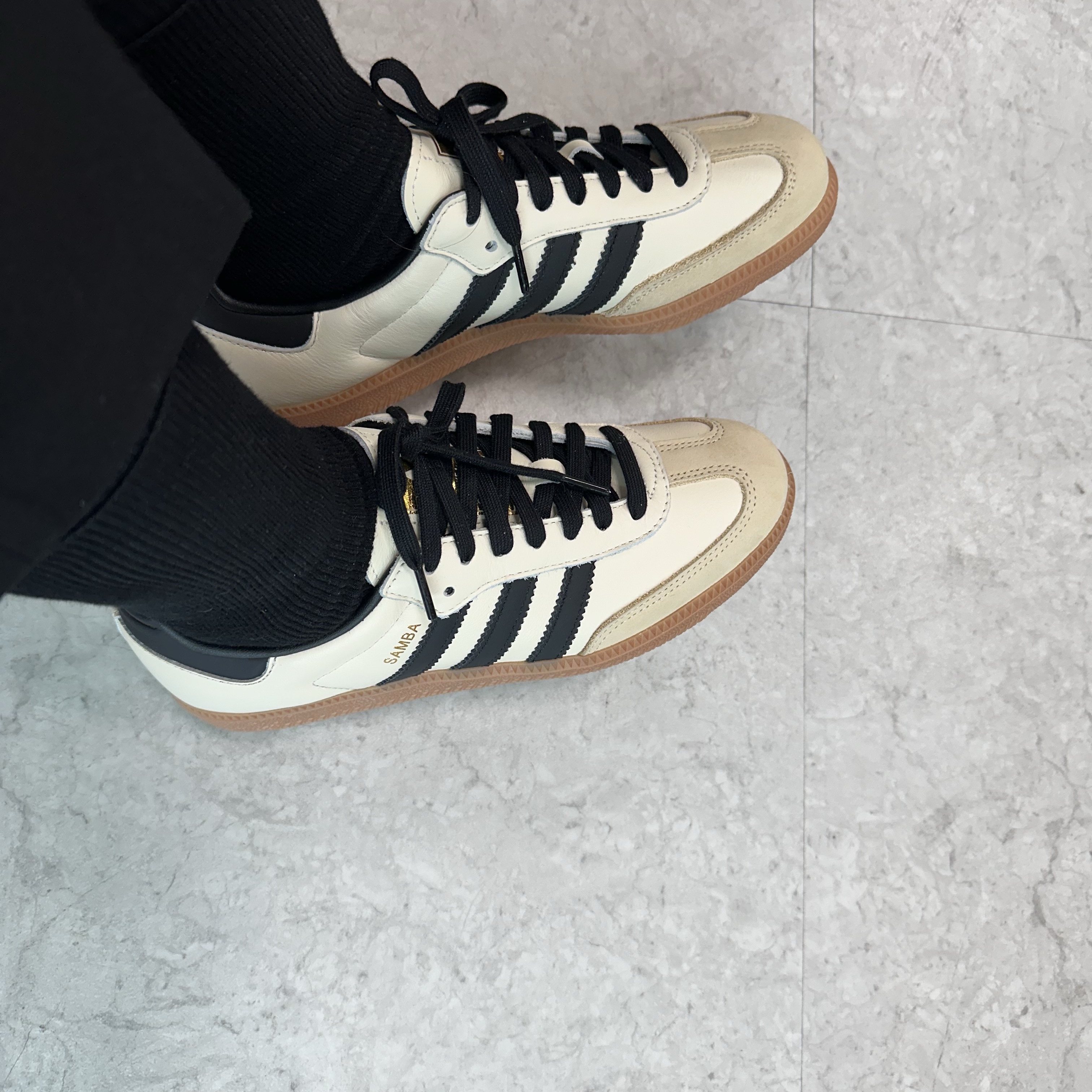 (W) Adidas Samba OG Cream White Core Black 착용 스타일