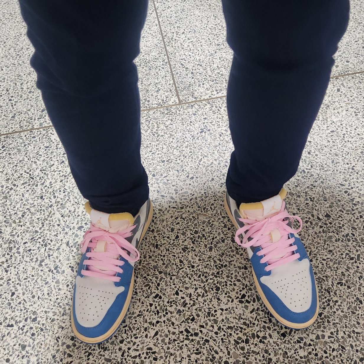 Jordan 1 Low SE Tokyo 96 착용 스타일