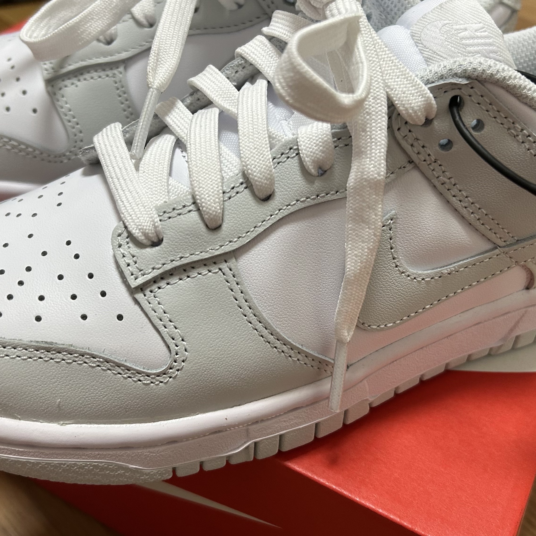 (W) Nike Dunk Low Photon Dust 착용 스타일