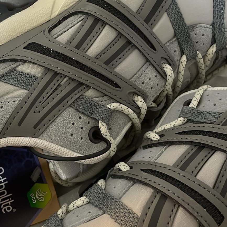 Asics Gel-Sonoma 15-50 Oyster Grey Clay Grey 착용 스타일