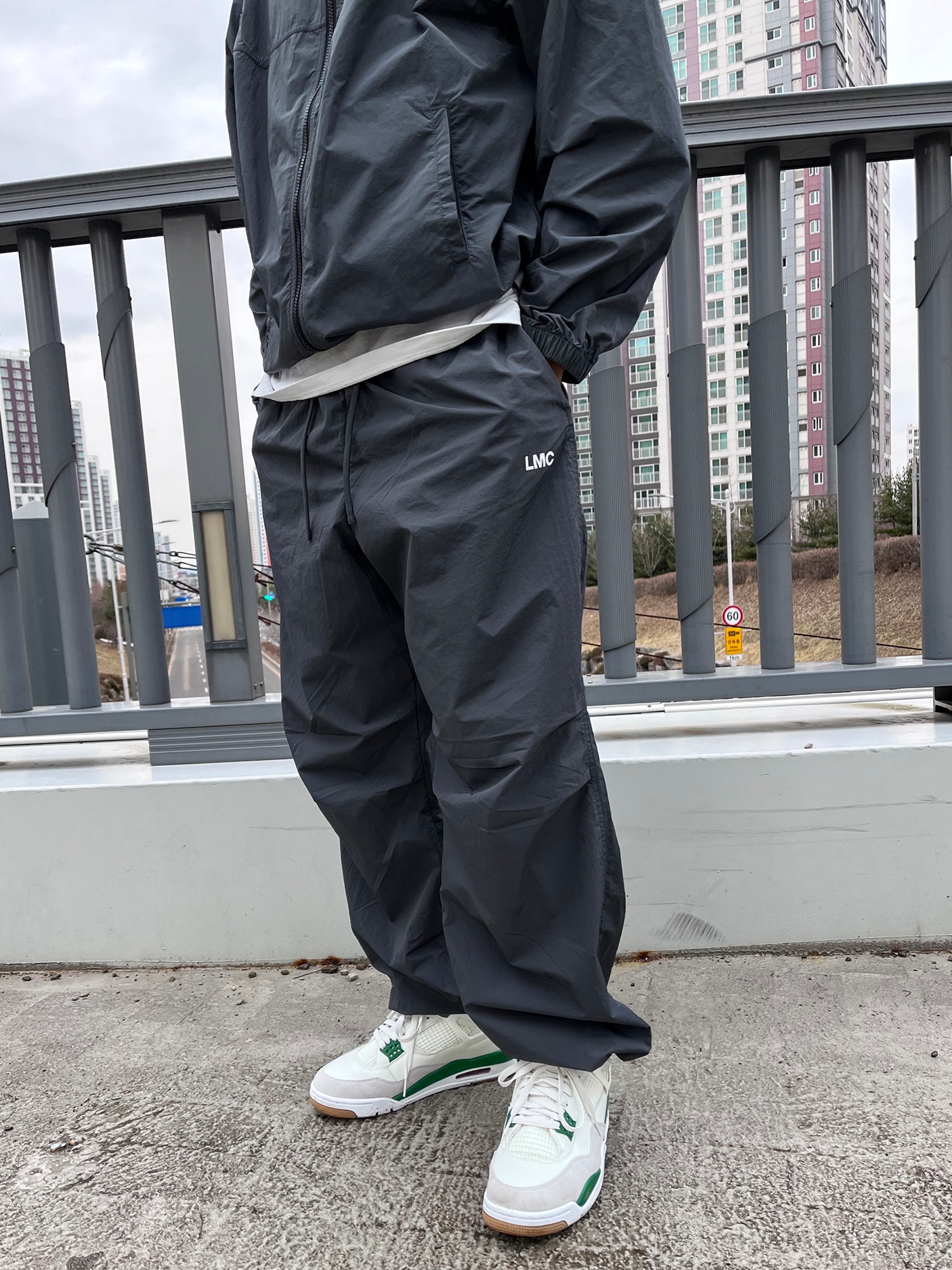 Supreme Gloss Ripstop Camp Cap Black - 23FW, Jordan 4 x Nike SB Retro SP Pine Green 착용 스타일 - 4