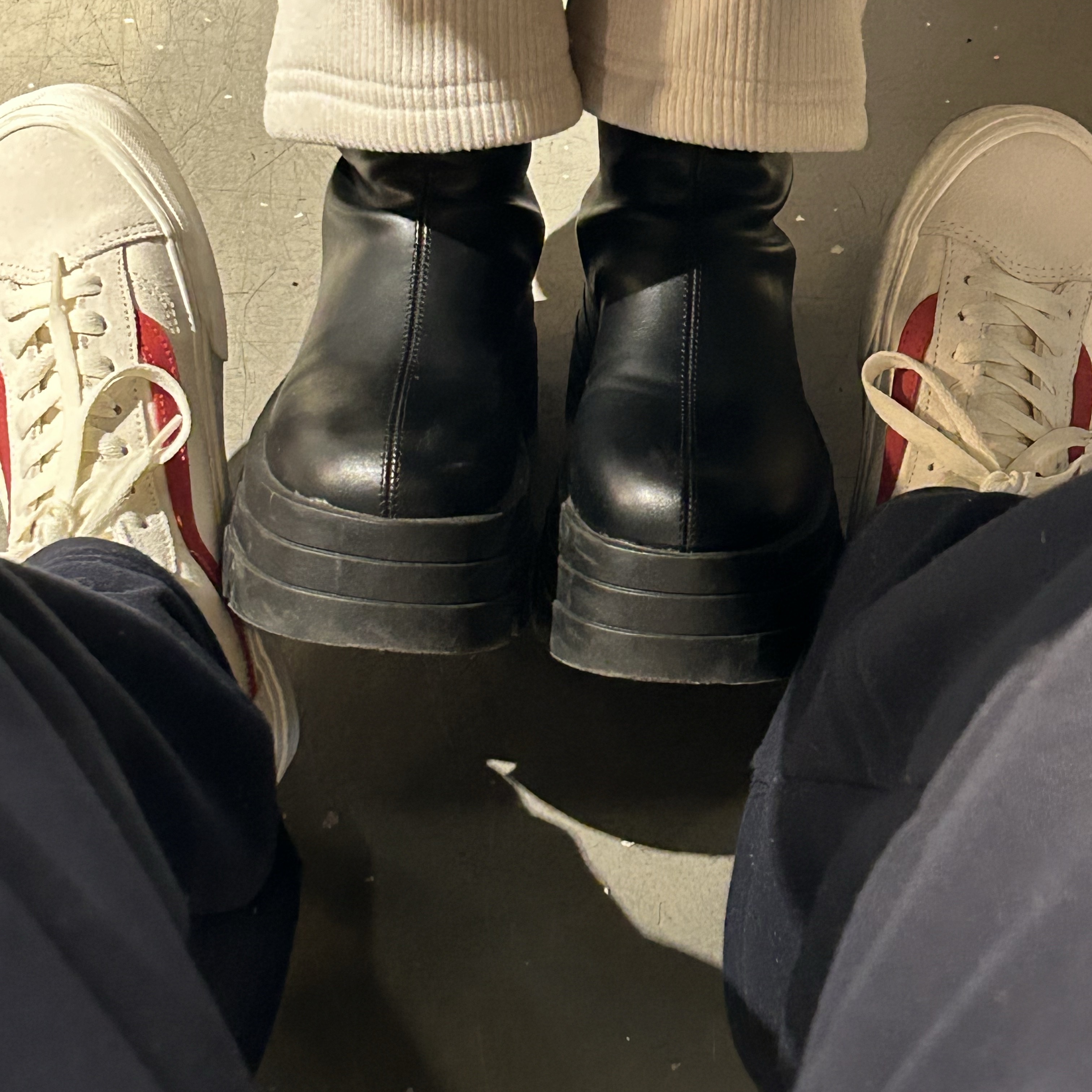 Vans Style 36 Marshmallow Racing Red 착용 스타일 - 3