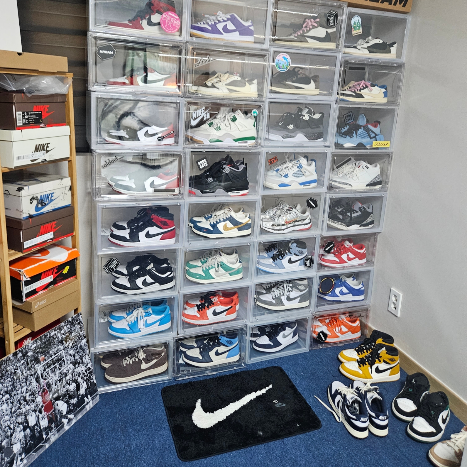 Nike Swoosh Rug Black White 착용 스타일