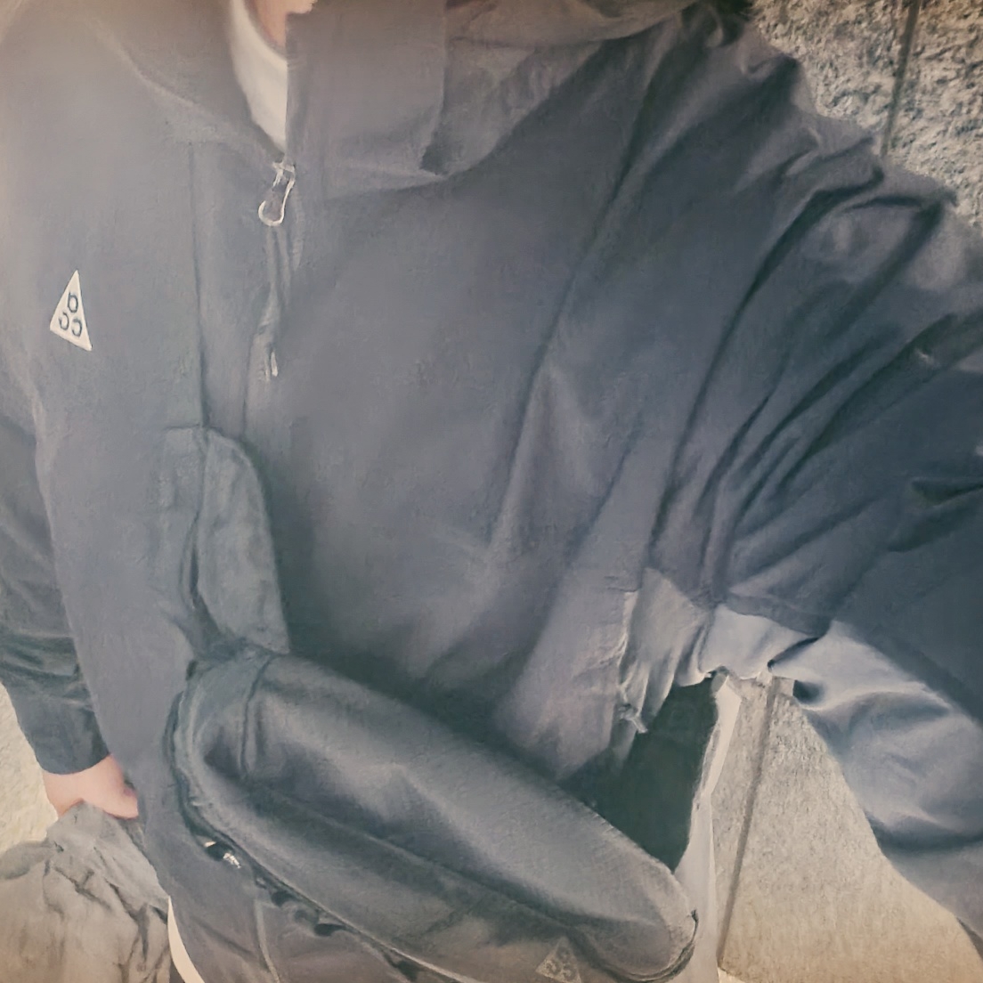 Nike ACG Sun Farer Jacket Black - Asia, Nike ACG Karst Waistpack Black 착용 스타일