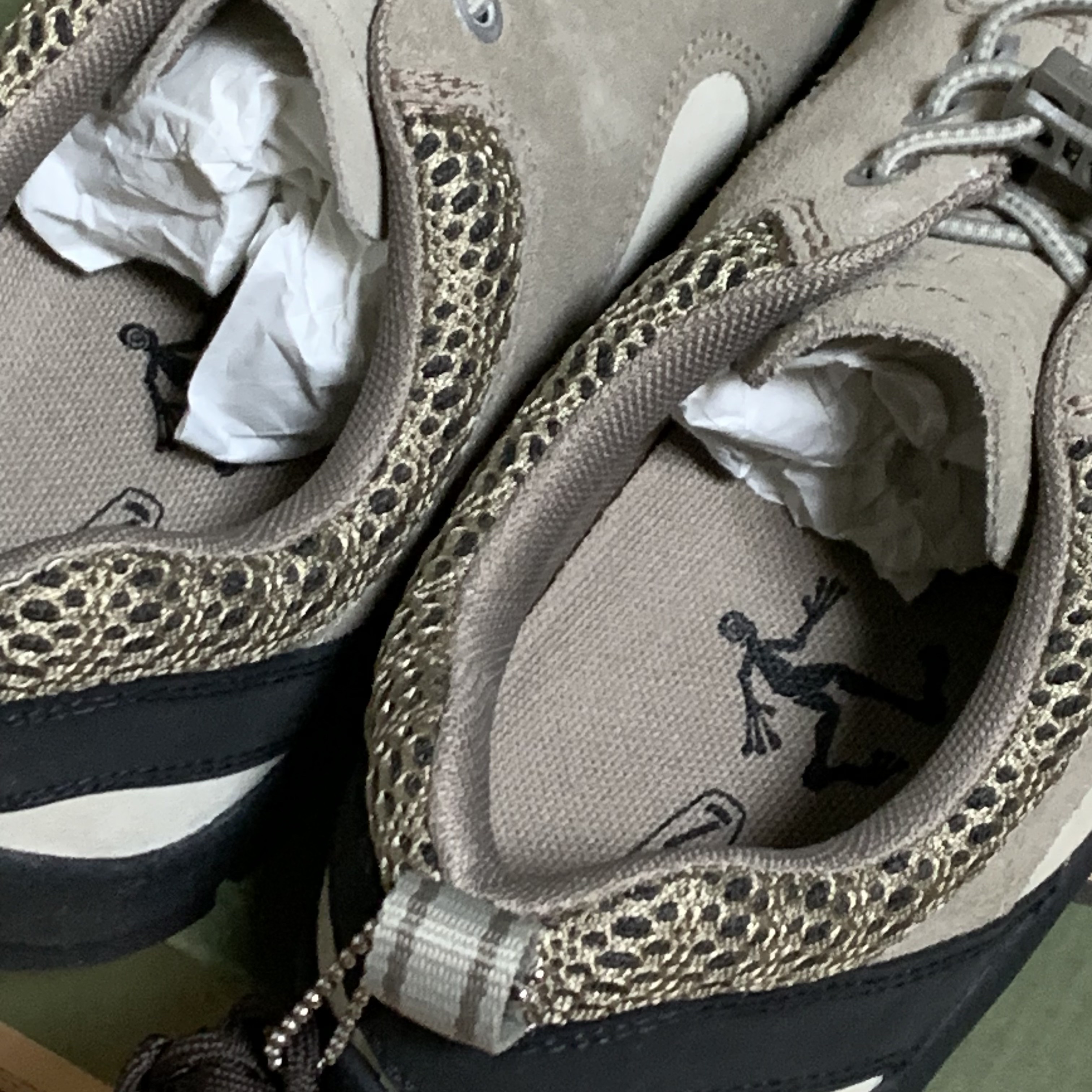 Keen x Hiking Patrol Jasper Rocks SP Sneakers Cuban Beige 착용 스타일 - 5