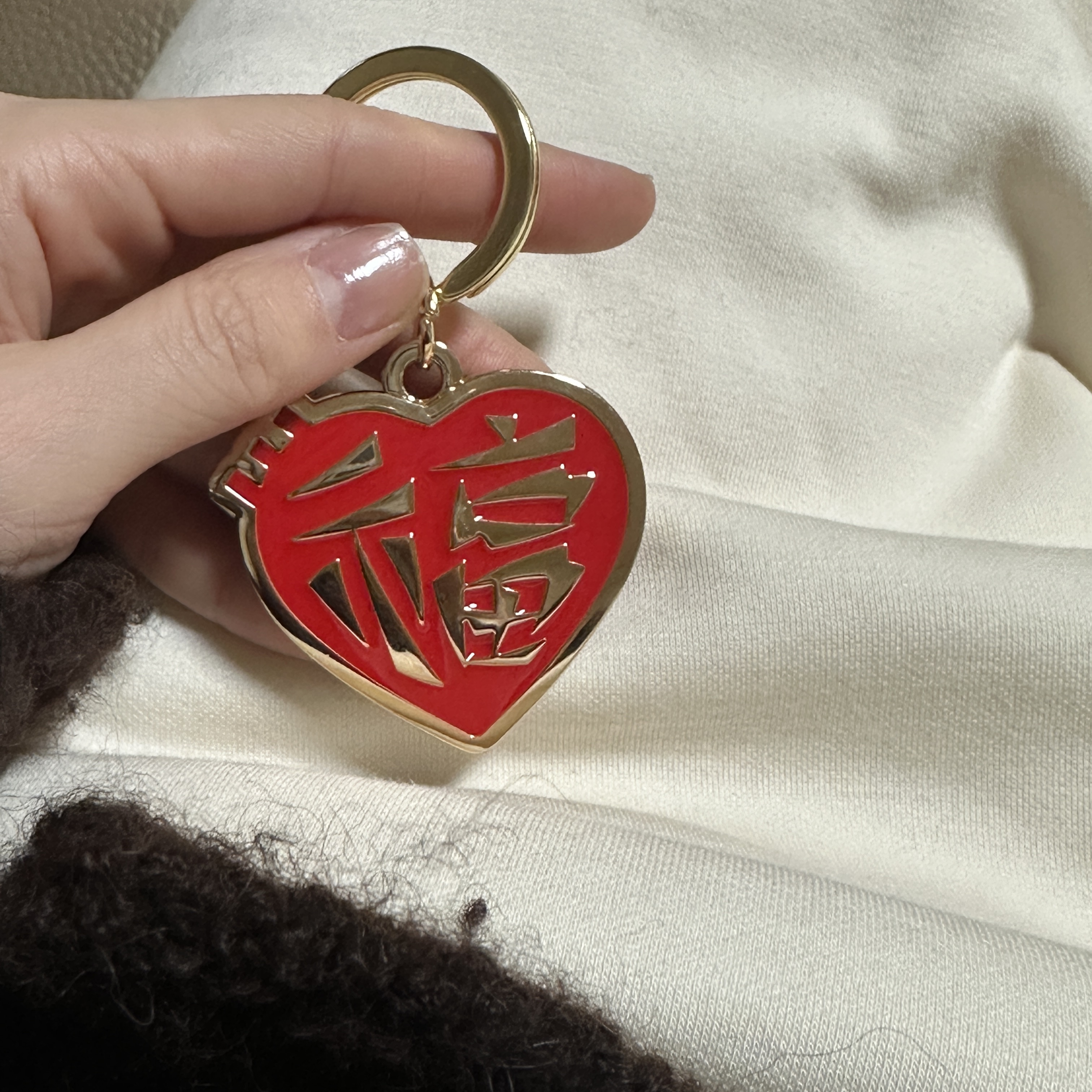 Human Made Heart Key Charm Gold 착용 스타일