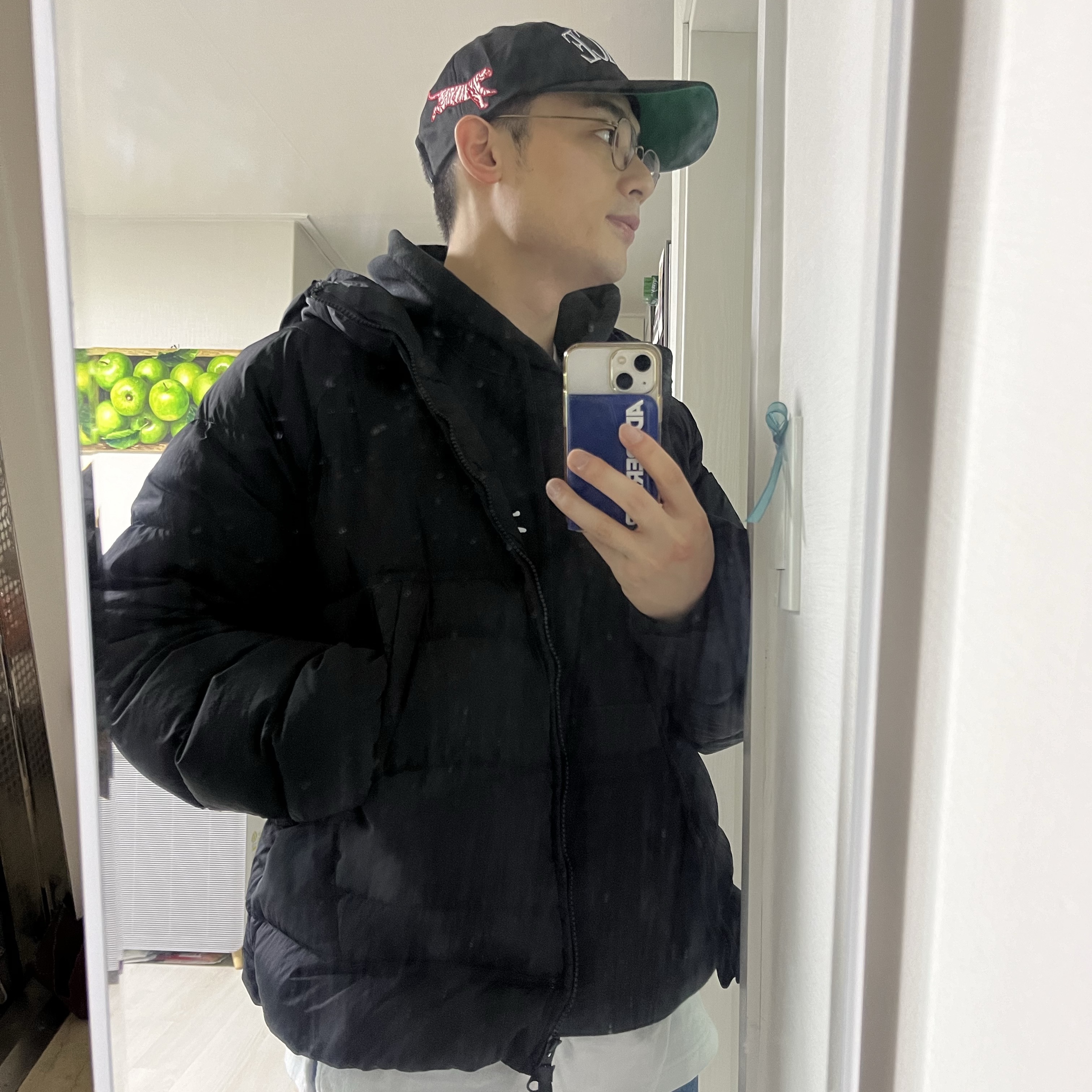 Palace Korea Cap Black - 24SS, C.P. Company Eco-Chrome R Hooded Down Goggle Jacket Black - 23FW 착용 스타일 - 2