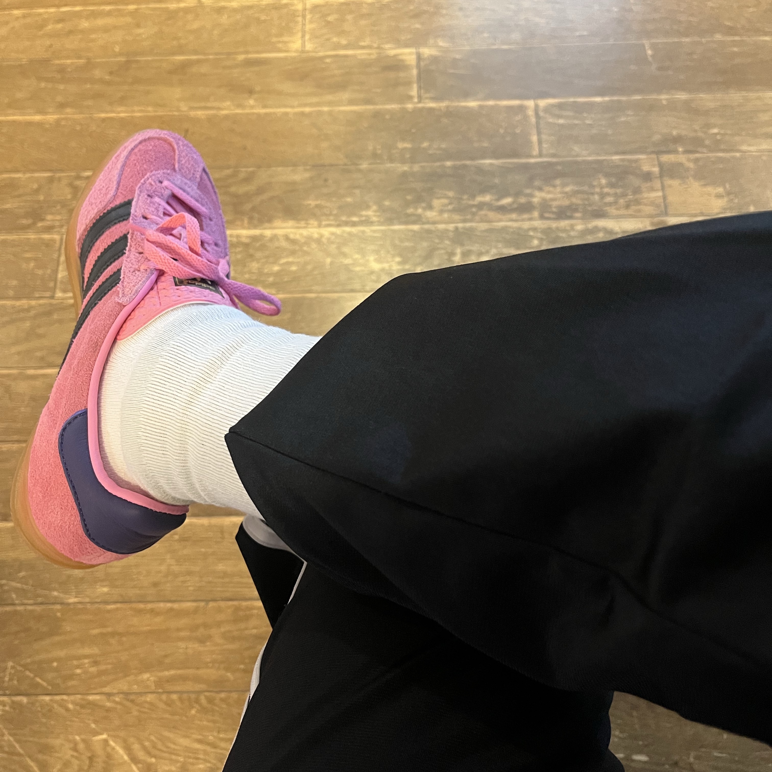 (W) Adidas Gazelle Indoor Bliss Pink 착용 스타일